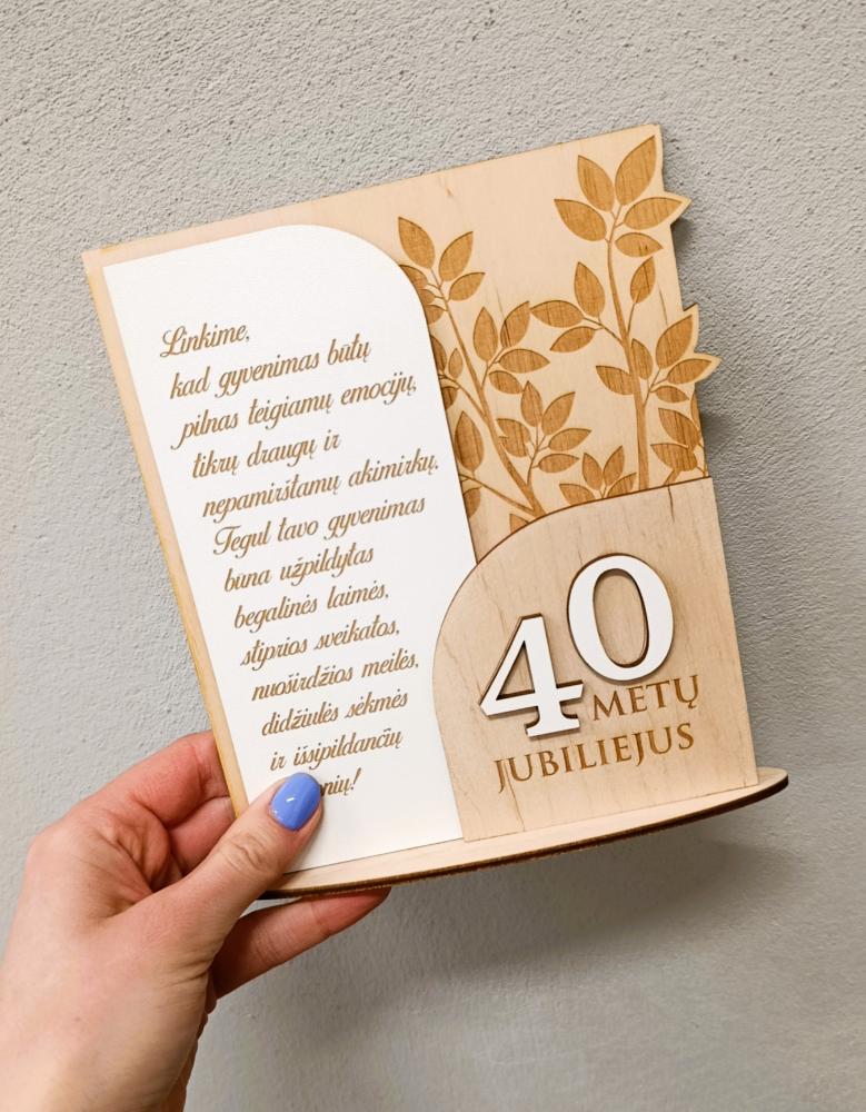 Pastatomas sveikinimas „Linkime, kad gyvenimas būtų...“ su jūsų pasirinktais metais