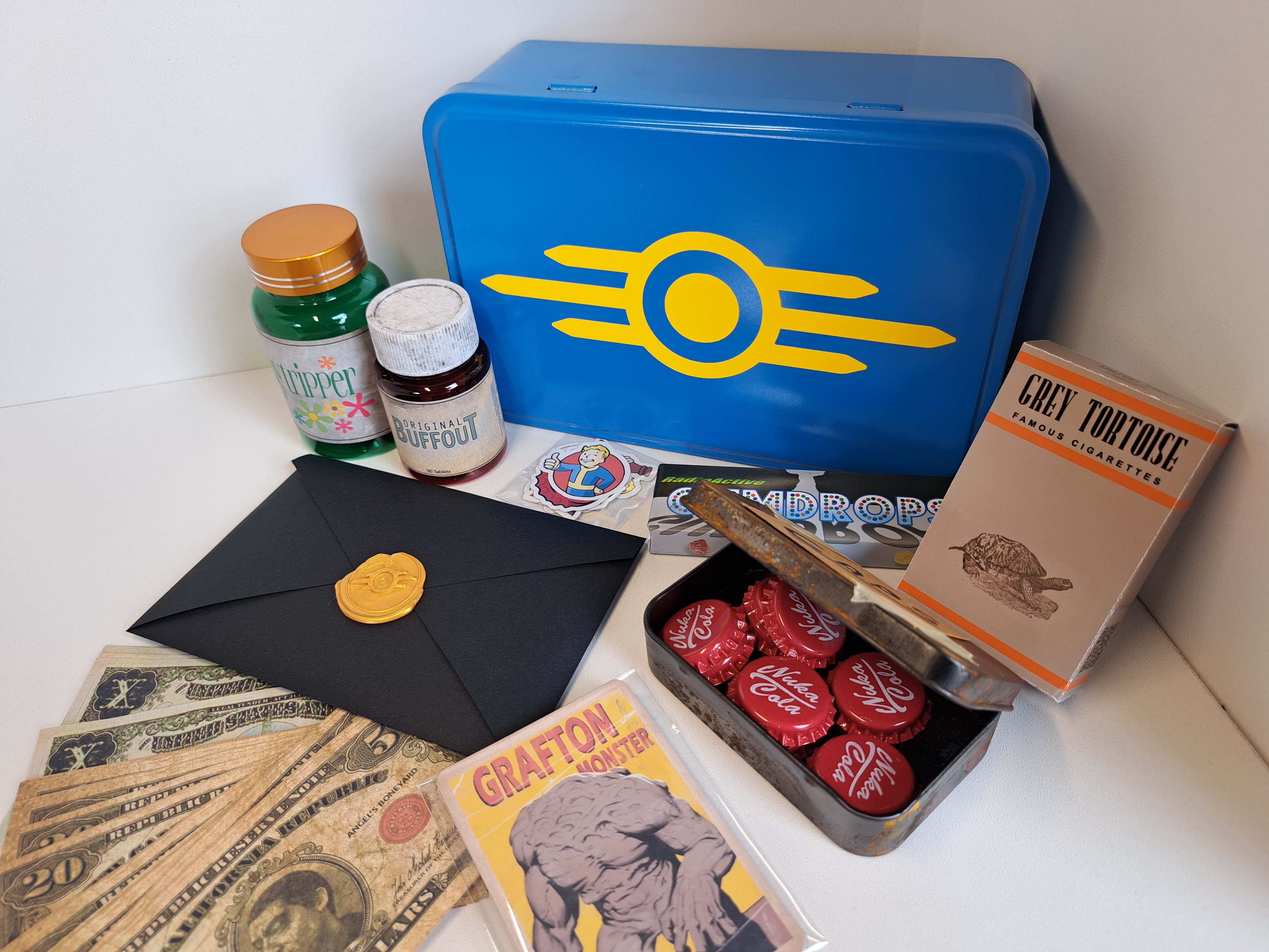 Fallout, Gift Box