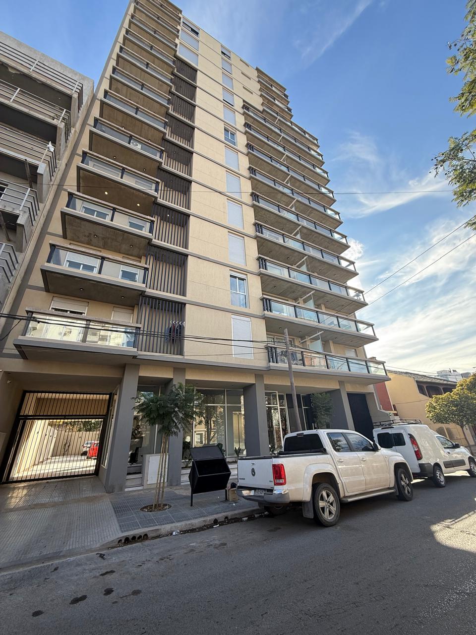 Semipiso Edificio Jacarandá - Salta 70