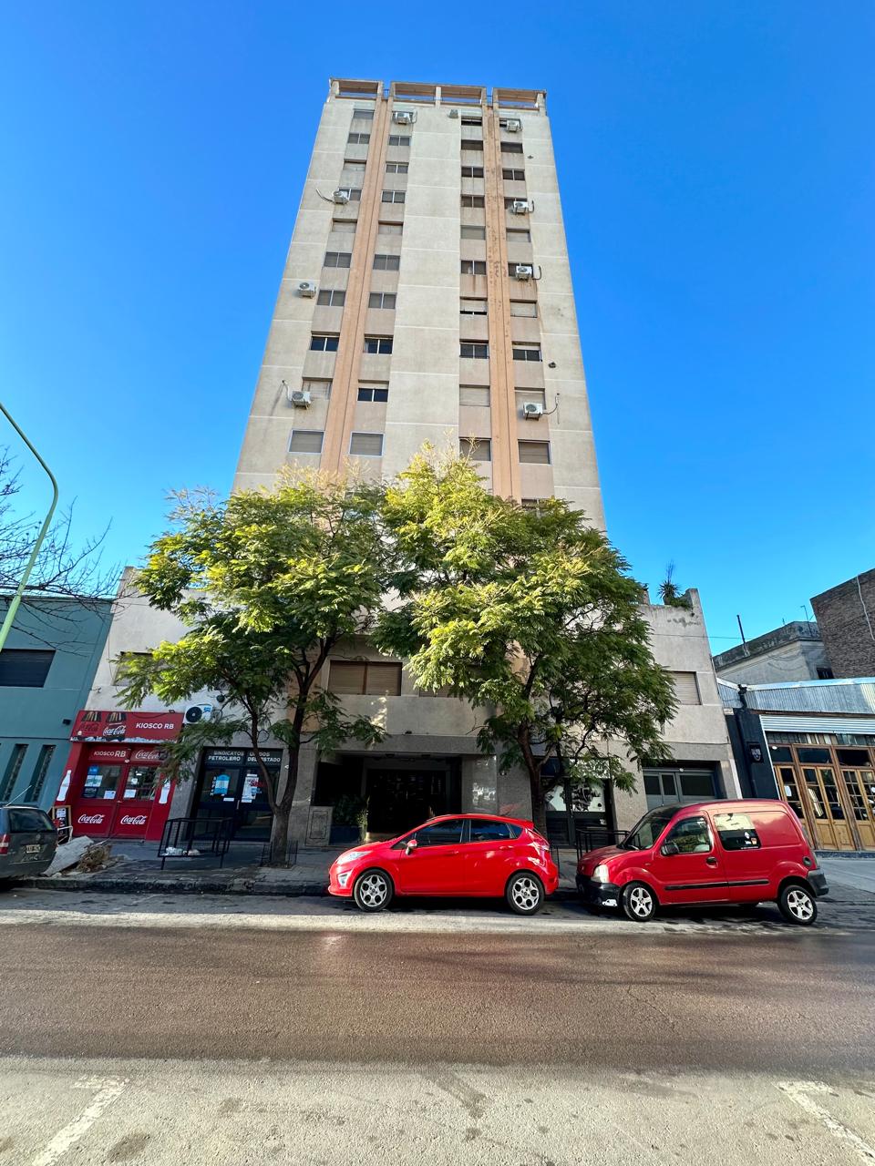 Departamento apto profesional Las Heras 359