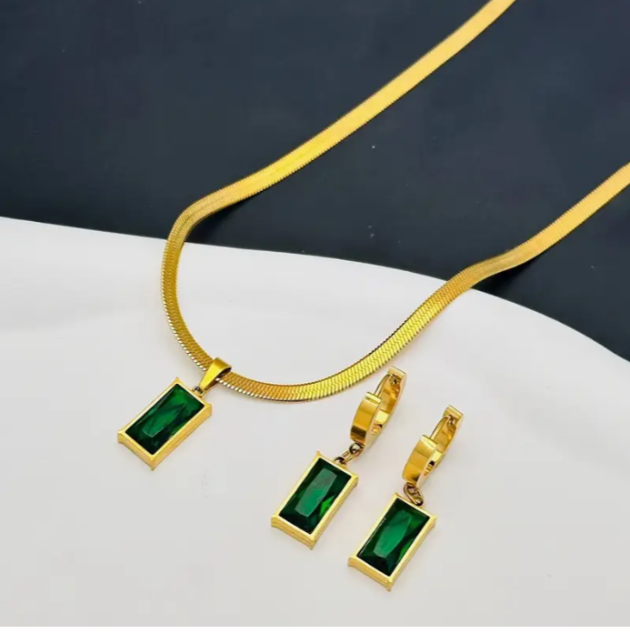 Conjunto de Colar e Brincos Coleção Esfera Celestial