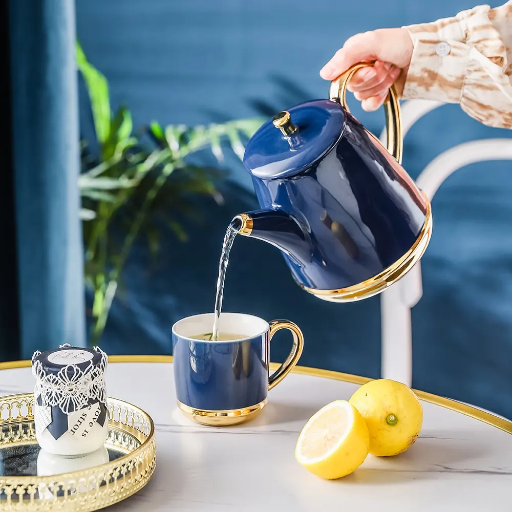 Blaues Keramik Teekannen- und Tassen-Geschenkset mit Goldrahmen || Blue Ceramic Teapot and Cup Gift Set with Gold Trim