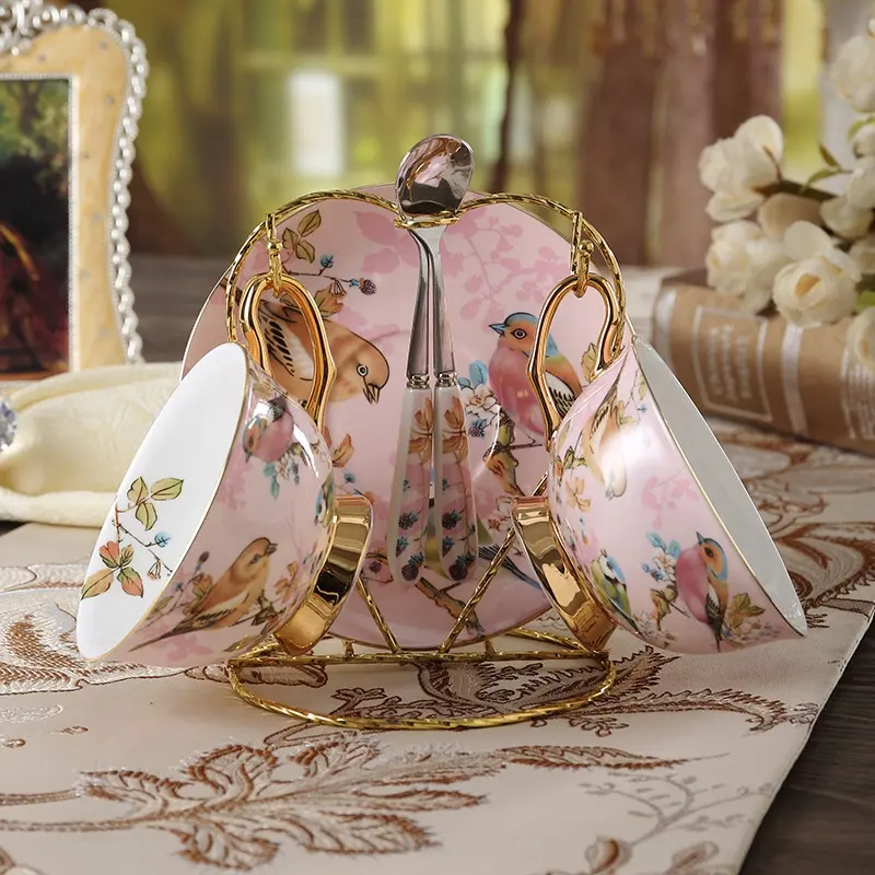 Vintage Art Kaffee- und Teetassen-Set mit Untertasse || Vintage Art Coffee Cup and Saucer Set