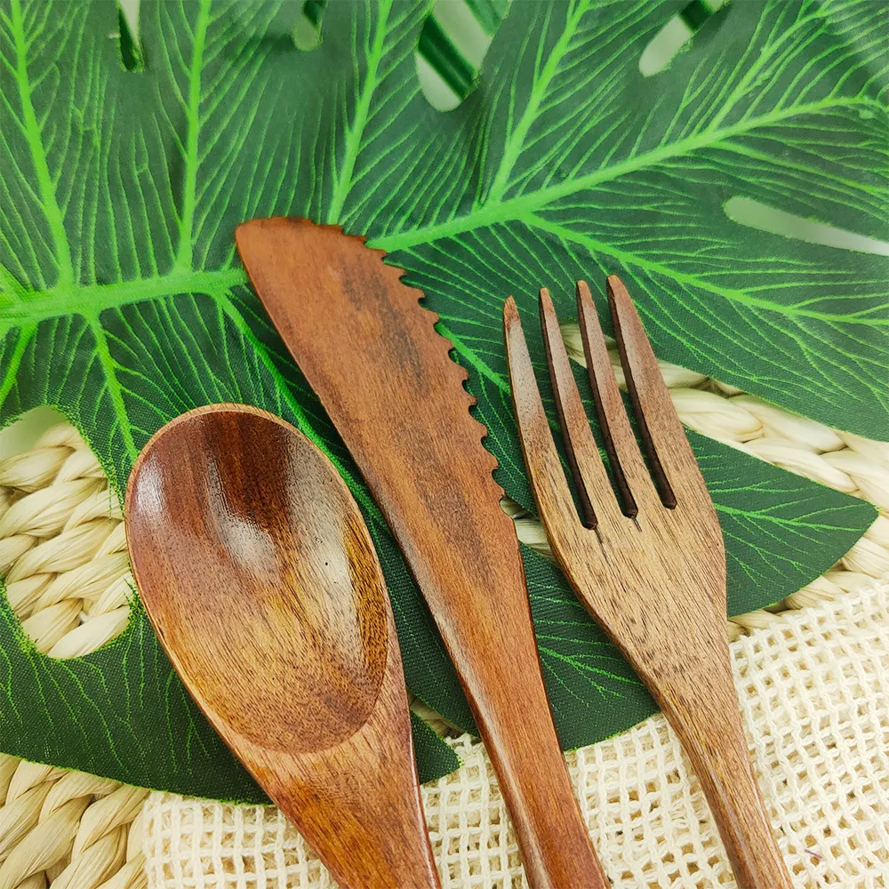 Holz Besteck Set, Messer, Gabel und Löffel aus Nussbaum, Minimalistisches Design || Wooden Cutlery Set, Knife, Fork, and Spoon Made of Walnut Wood, Minimalist Design