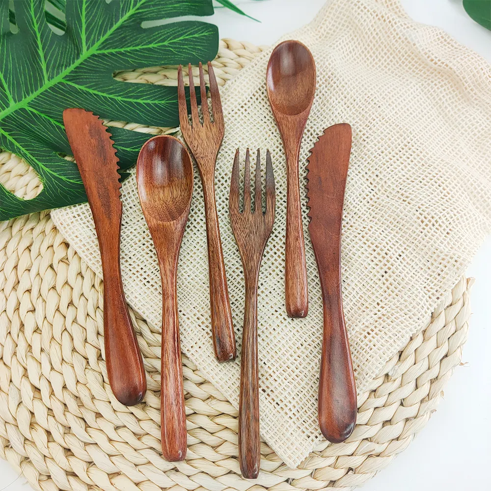 Holz Besteck Set, Messer, Gabel und Löffel aus Nussbaum, Minimalistisches Design || Wooden Cutlery Set, Knife, Fork, and Spoon Made of Walnut Wood, Minimalist Design