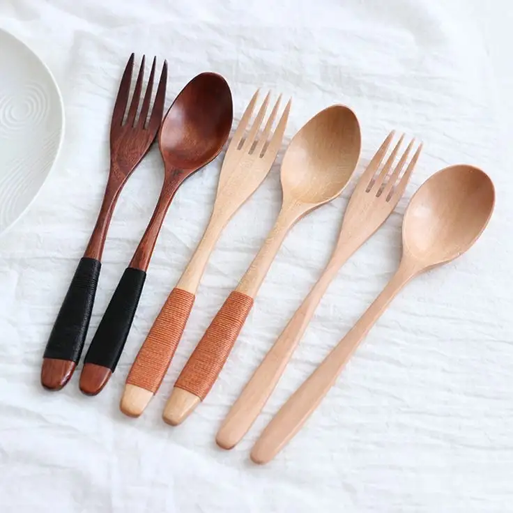 Elegantes Holz-Besteck-Set, tragbar und langlebig, ideal für Hochzeiten und Zuhause || Elegant Wooden Cutlery Set, Portable and Durable, Ideal for Weddings and Home Use