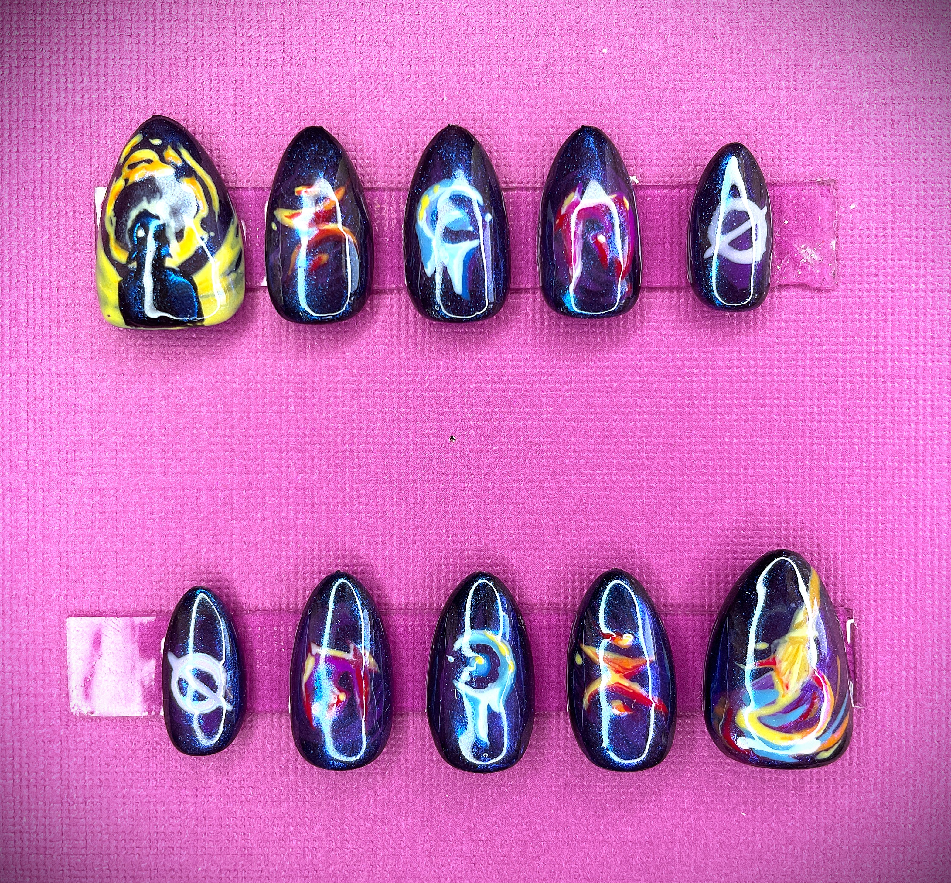 Hwei Inspired Press-On Nails