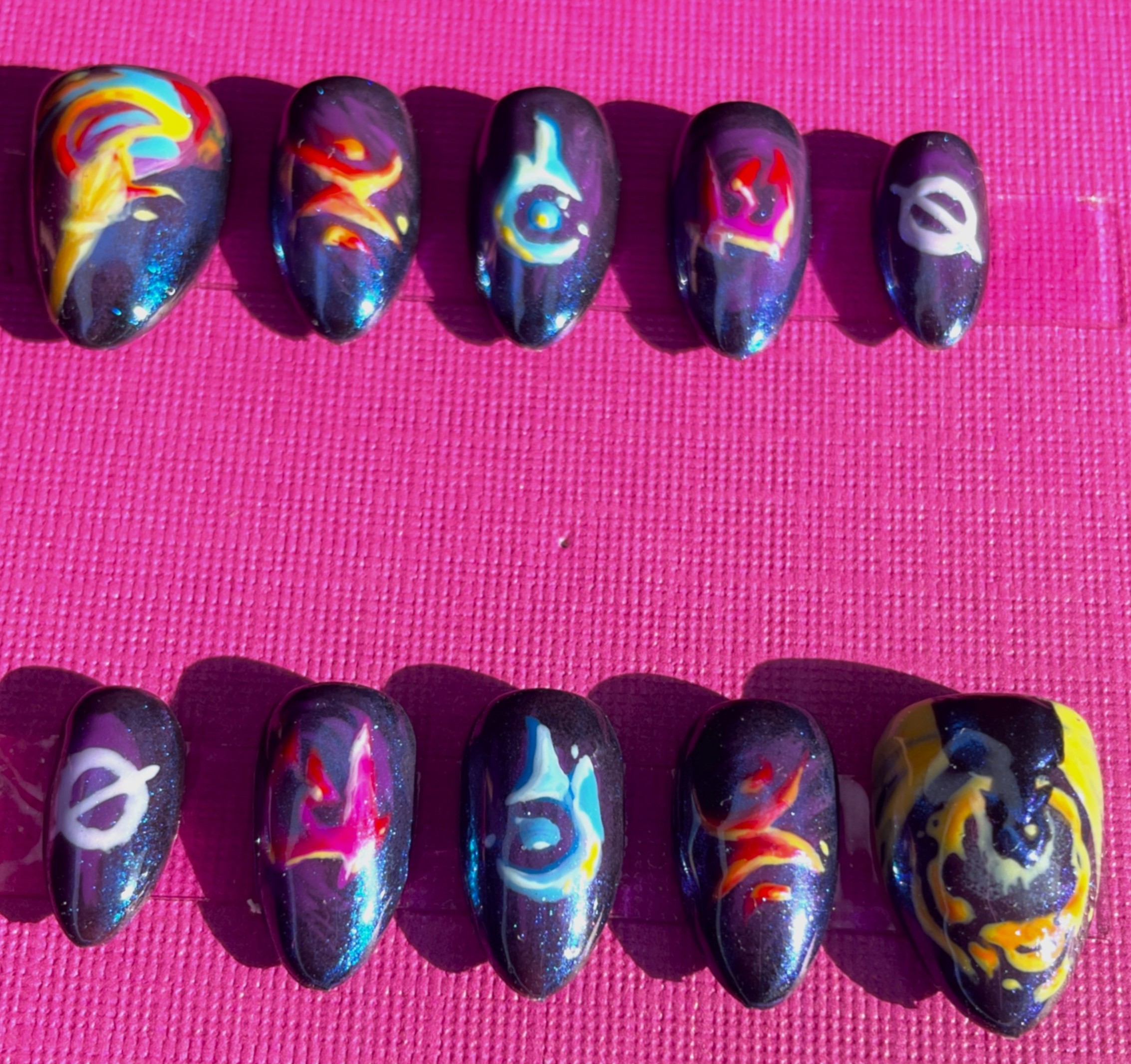 Hwei Inspired Press-On Nails