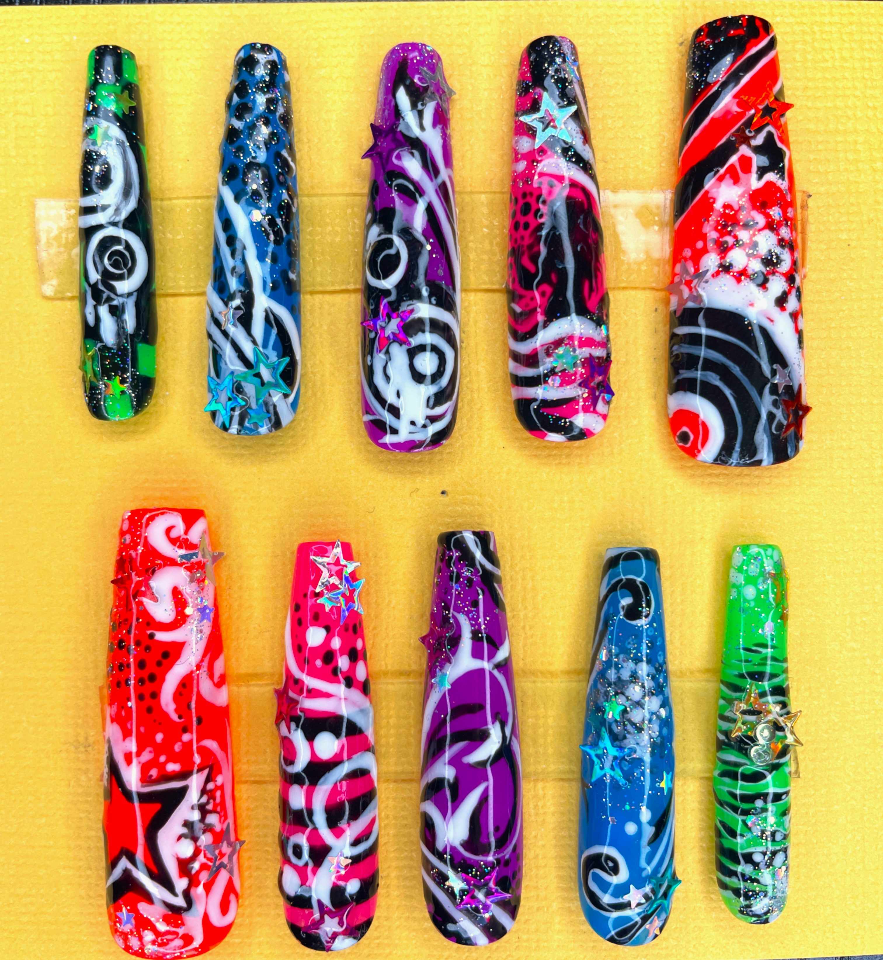 Frutiger Metro Rainbow XL Press-On Nails