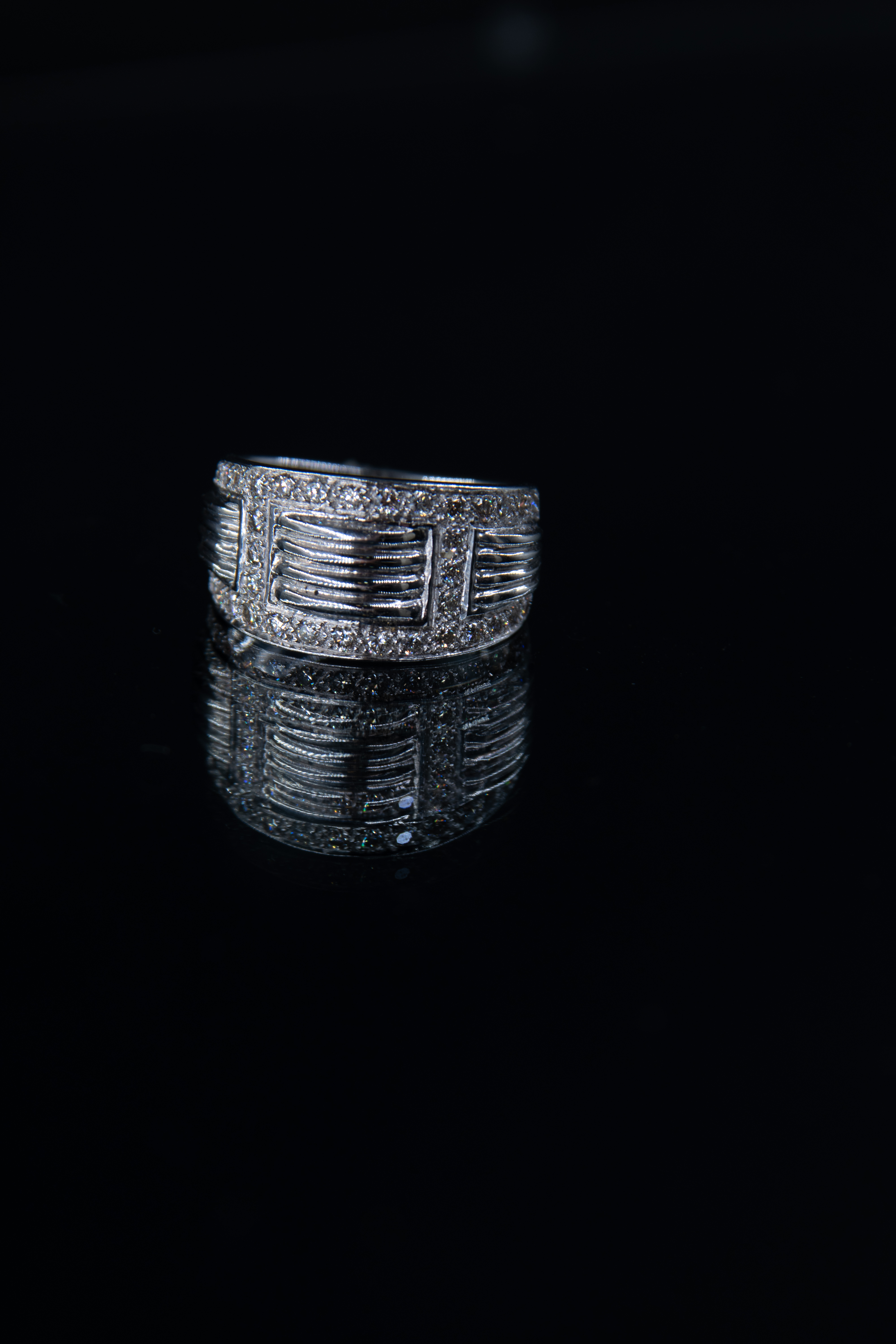 Oro Blanco con Diamantes