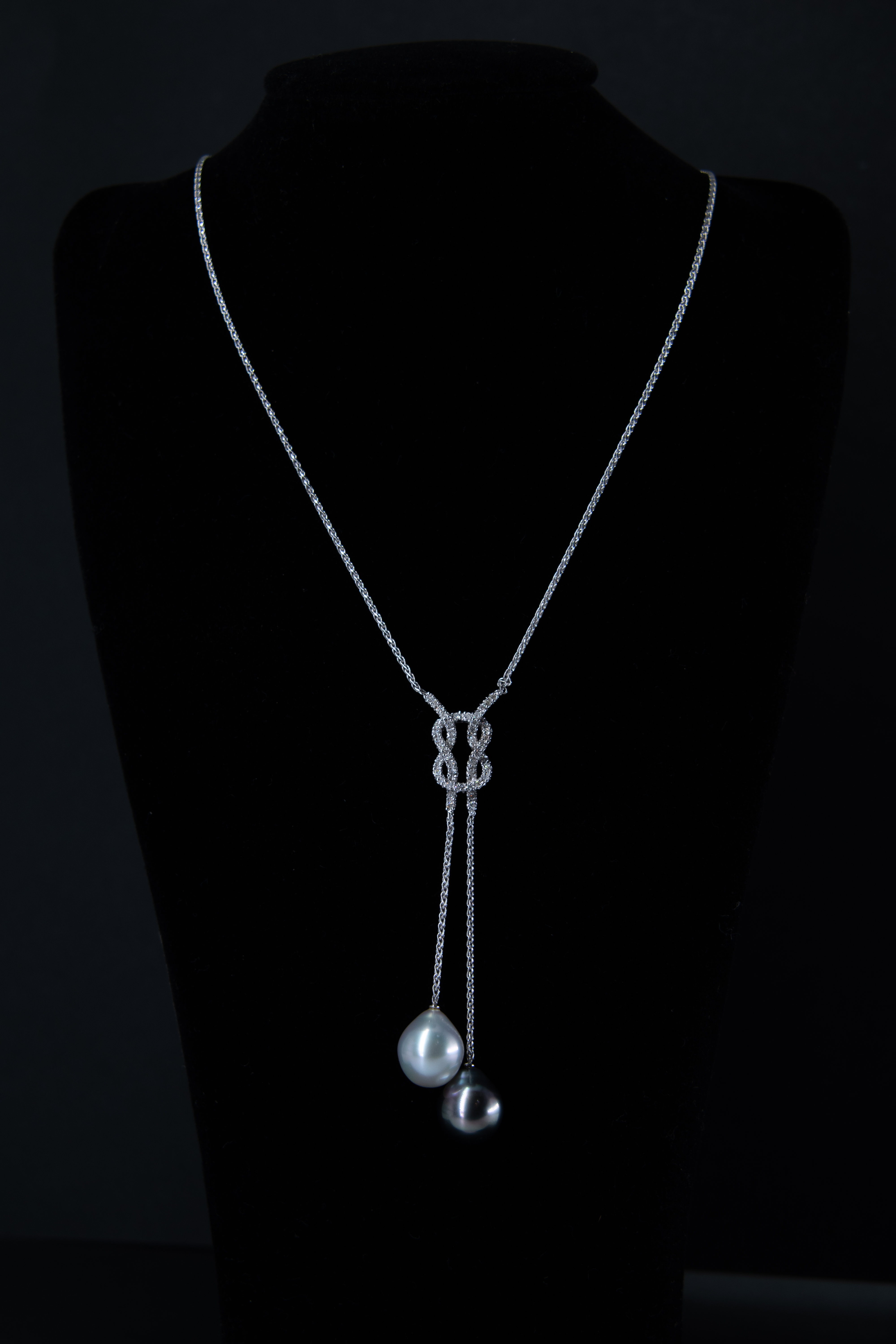 Oro Blanco - Perlas Cultivadas - Diamantes