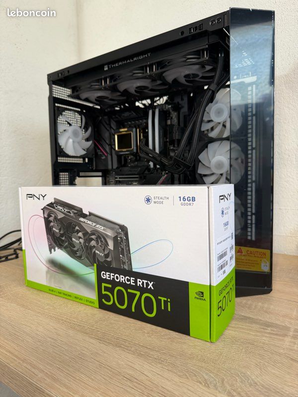RTX 5070 Ti 16GB / Ryzen 7 9700X / 2To SSD Samsung 990 Evo Plus