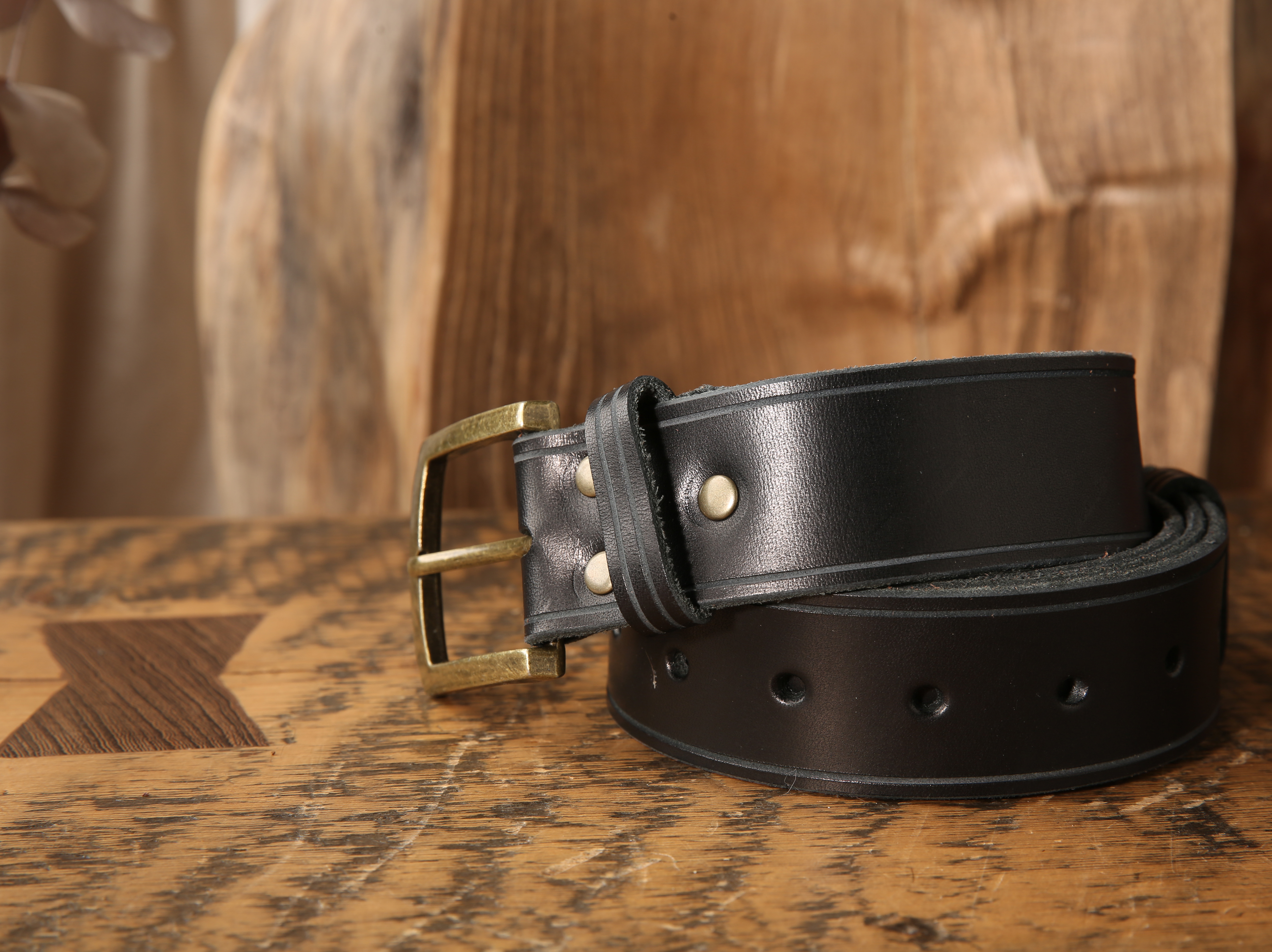 Leather Belt "Vero" with Decorative line