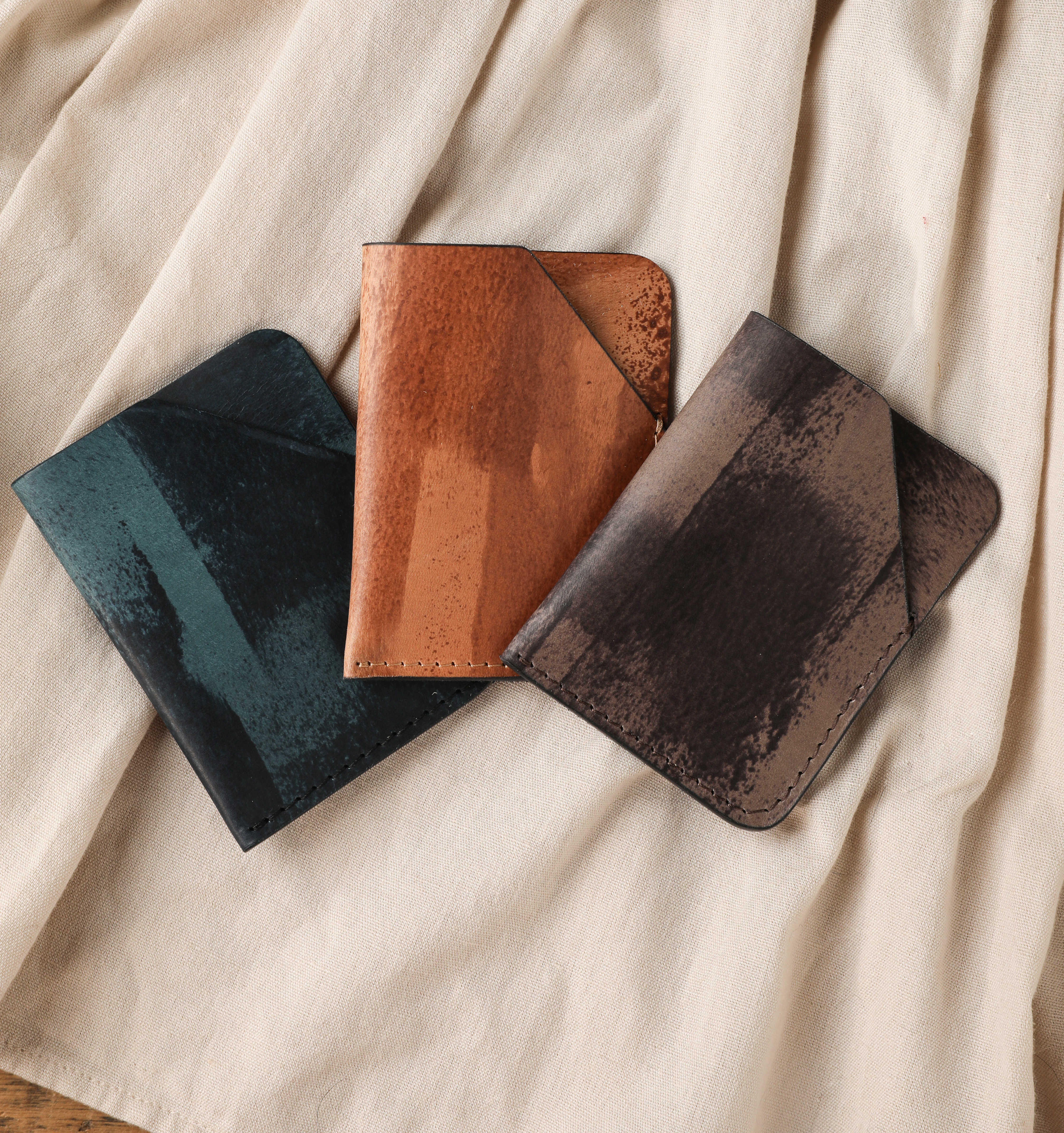 Leather card holder ,,Nomaro"