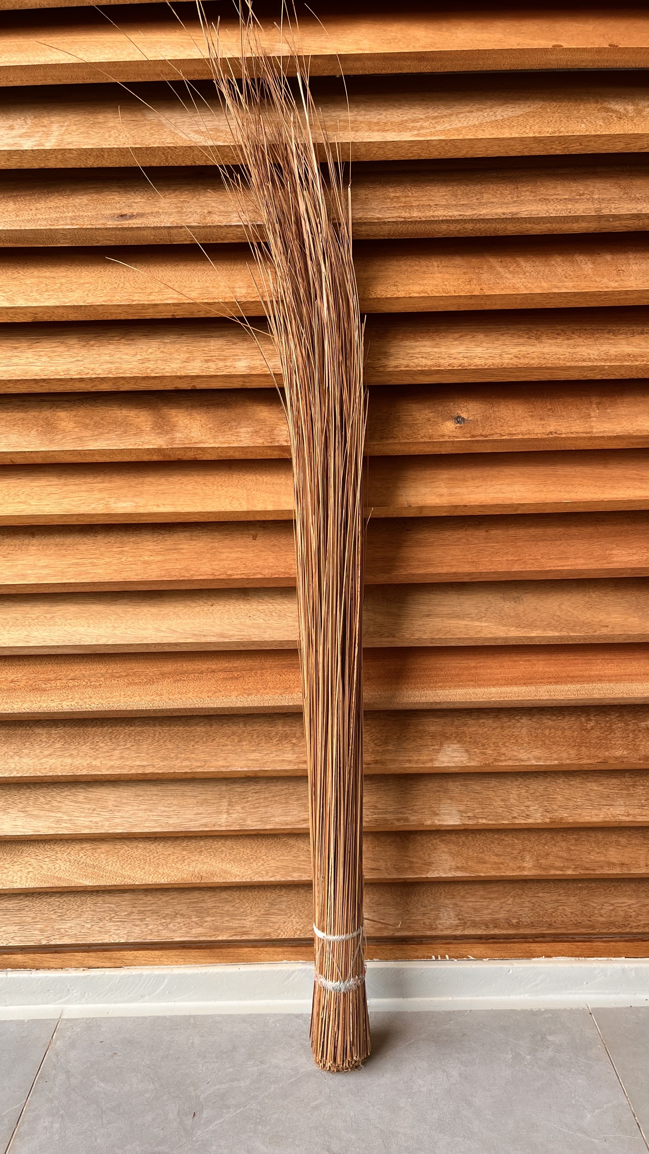 Dekorativer Zweigbund