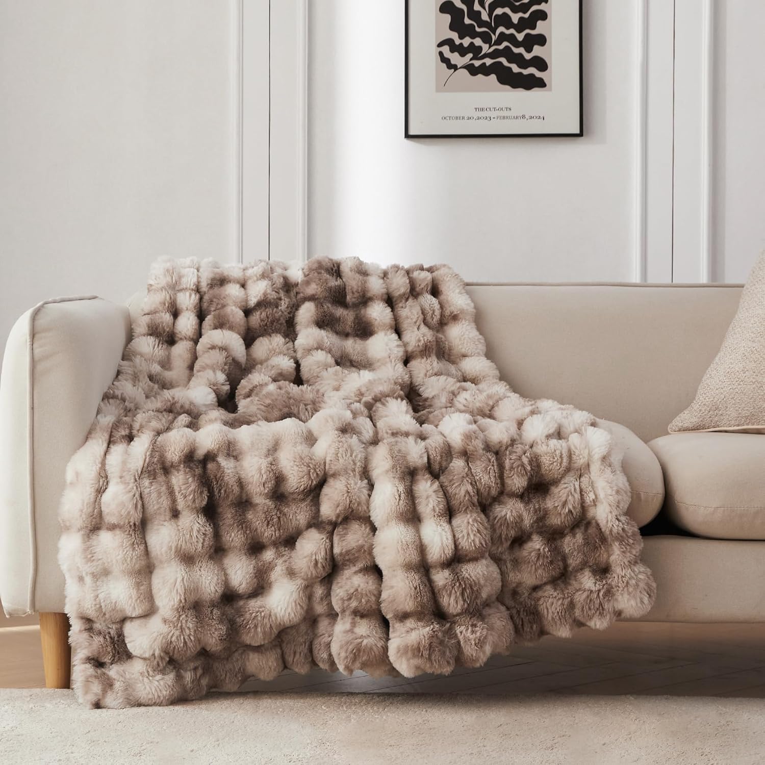 Faux Rabbit Fur & Flannel Throw Blanket 50x60 Inch - Luxury Fuzzy & Cozy Soft Blanket for All Seasons, Breathable and Comfortable for Bed, Sofa, Couch, and Camping,Tie Dye Brown