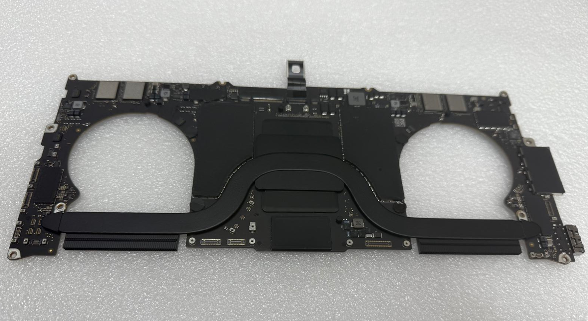Macbook Pro A2779 M2 Motherboard 16 512