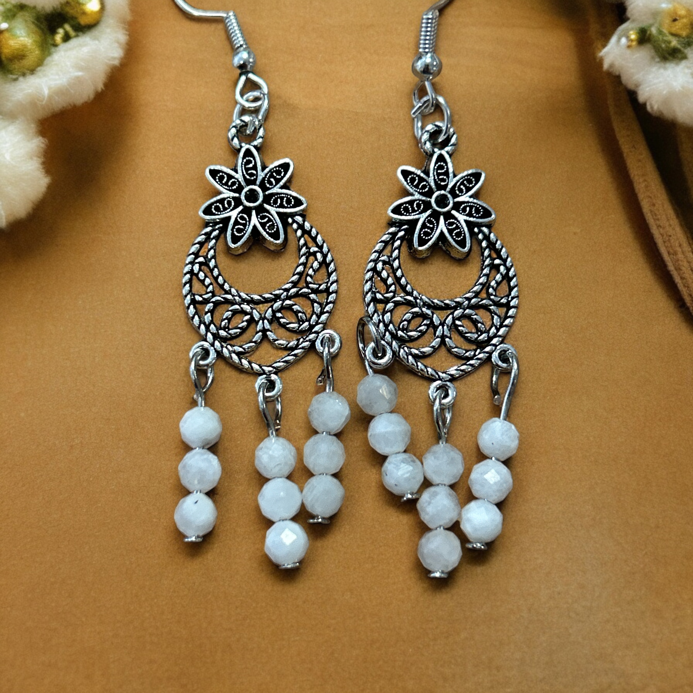 Boucles d’oreilles bohèmes perlées
