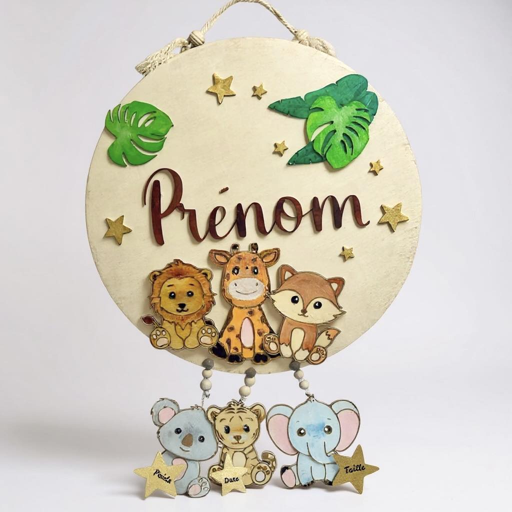Suspension en bois pour chambre d’enfant
