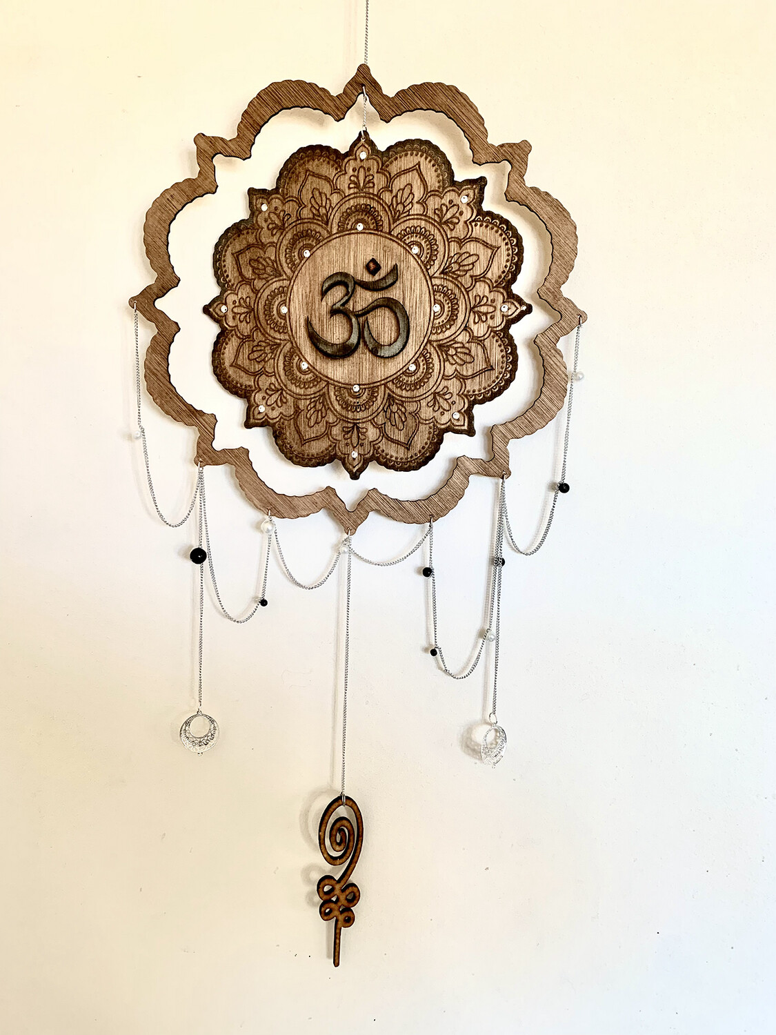 om Mandala en bois