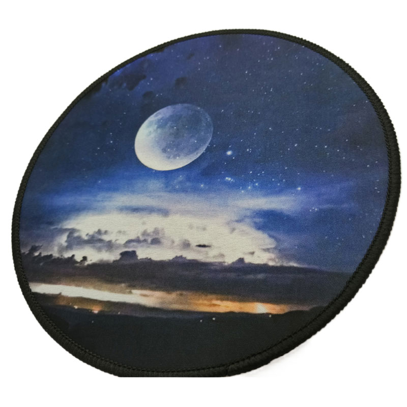 Mouse Pad (Rounded)