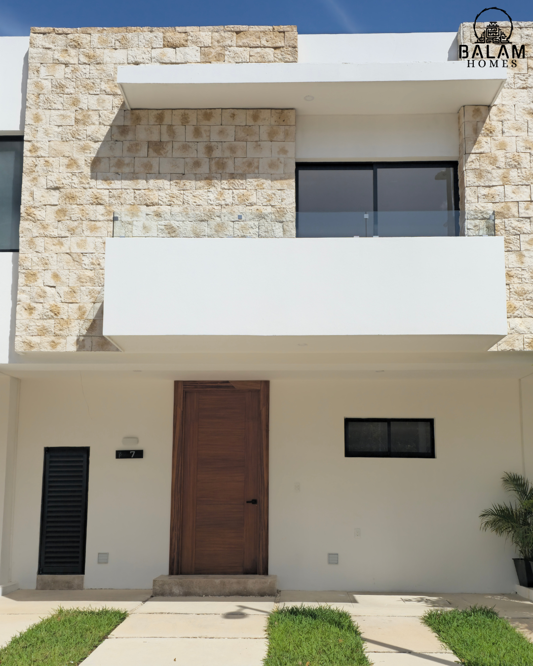 Casas en venta en Cancún con crédito | Alberca y acabados de lujo