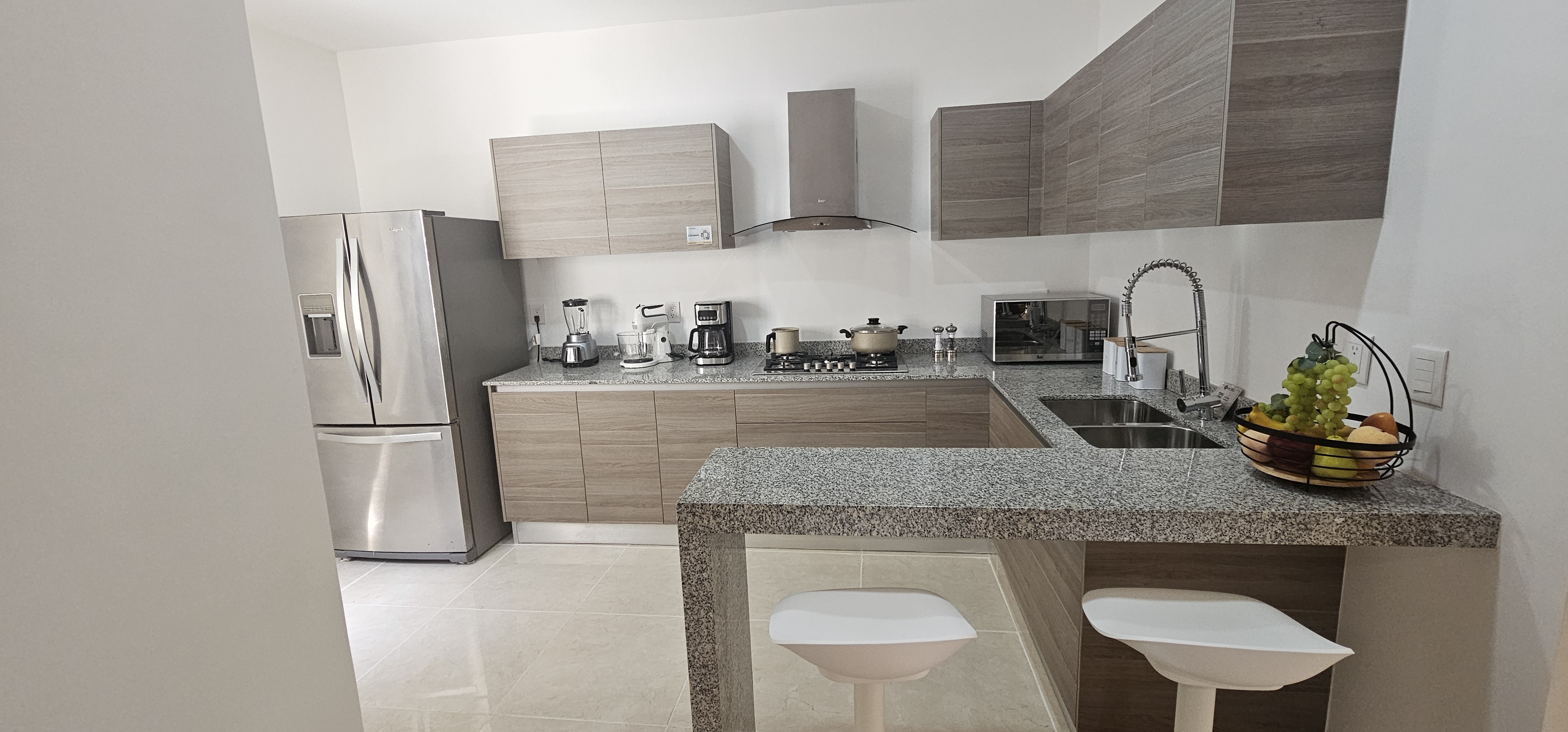 Residencia de lujo en Cancún con estilo de villas españolas