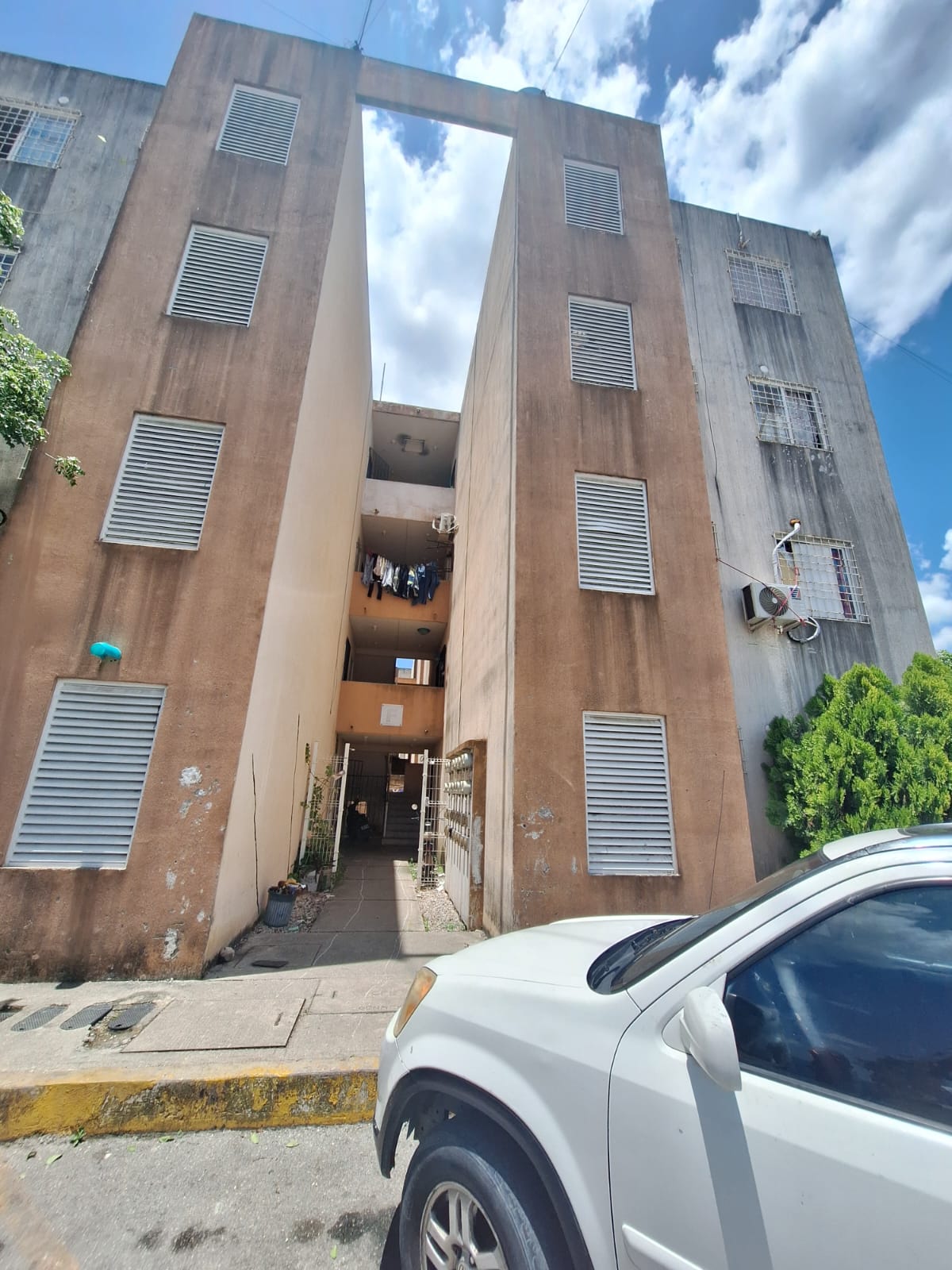 Departamento en Venta Restaurado en Prado Norte, Cancún – Oportunidad de Inversión