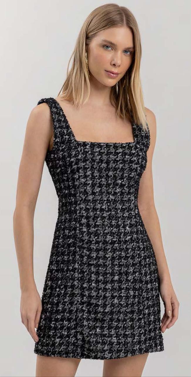 Vestido xadrez preto e branco