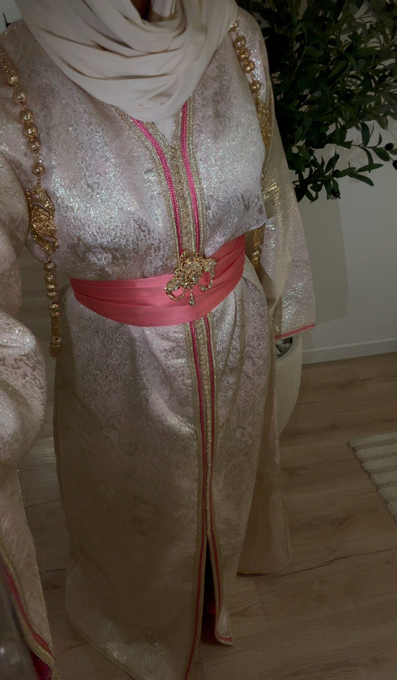 Caftan rose brocart
