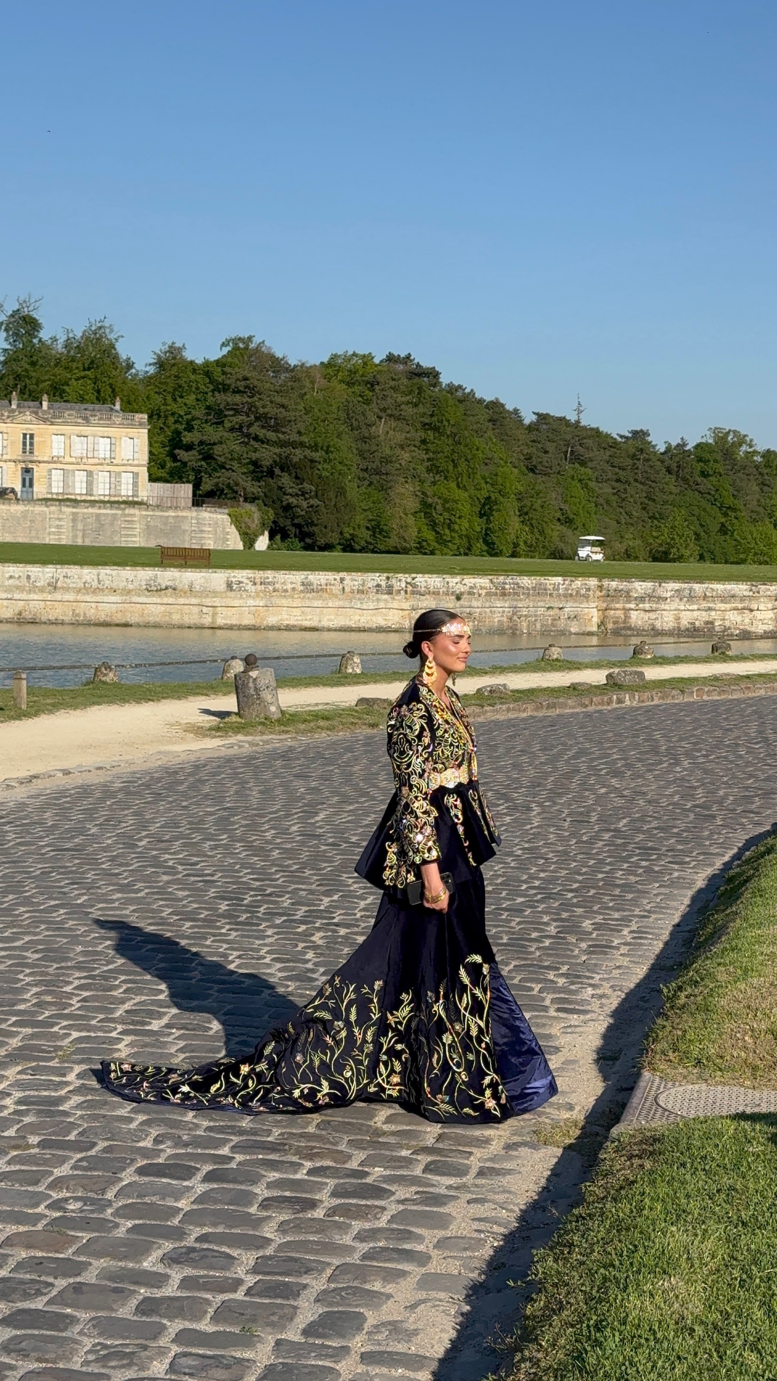 KARAKOU BLEU