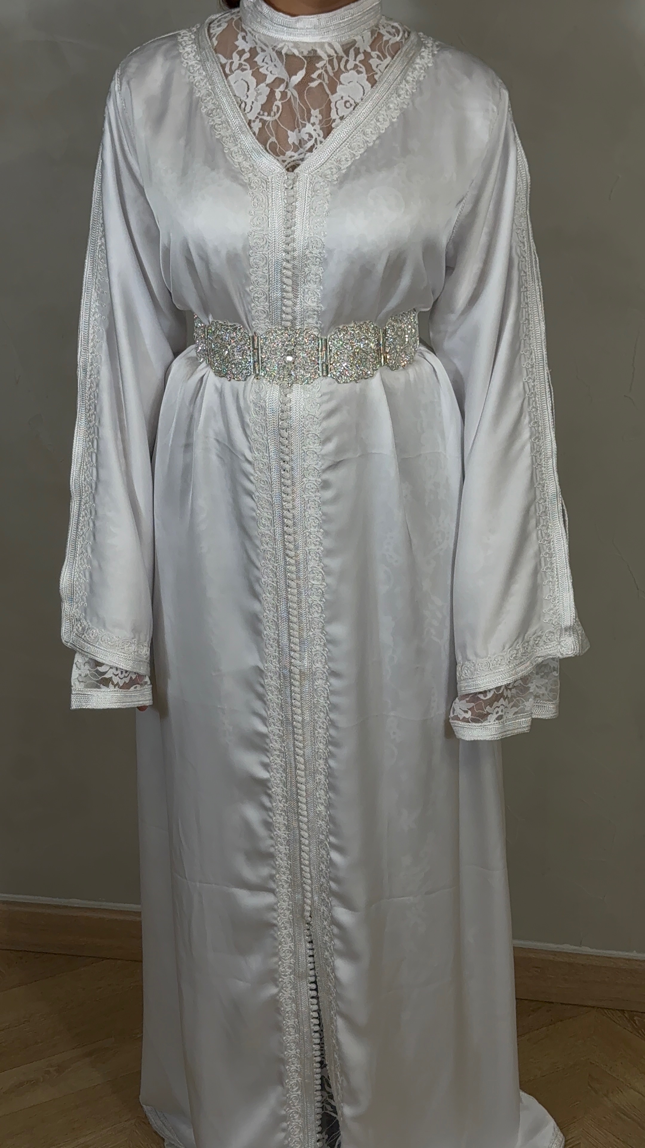 Caftan banc dentelle