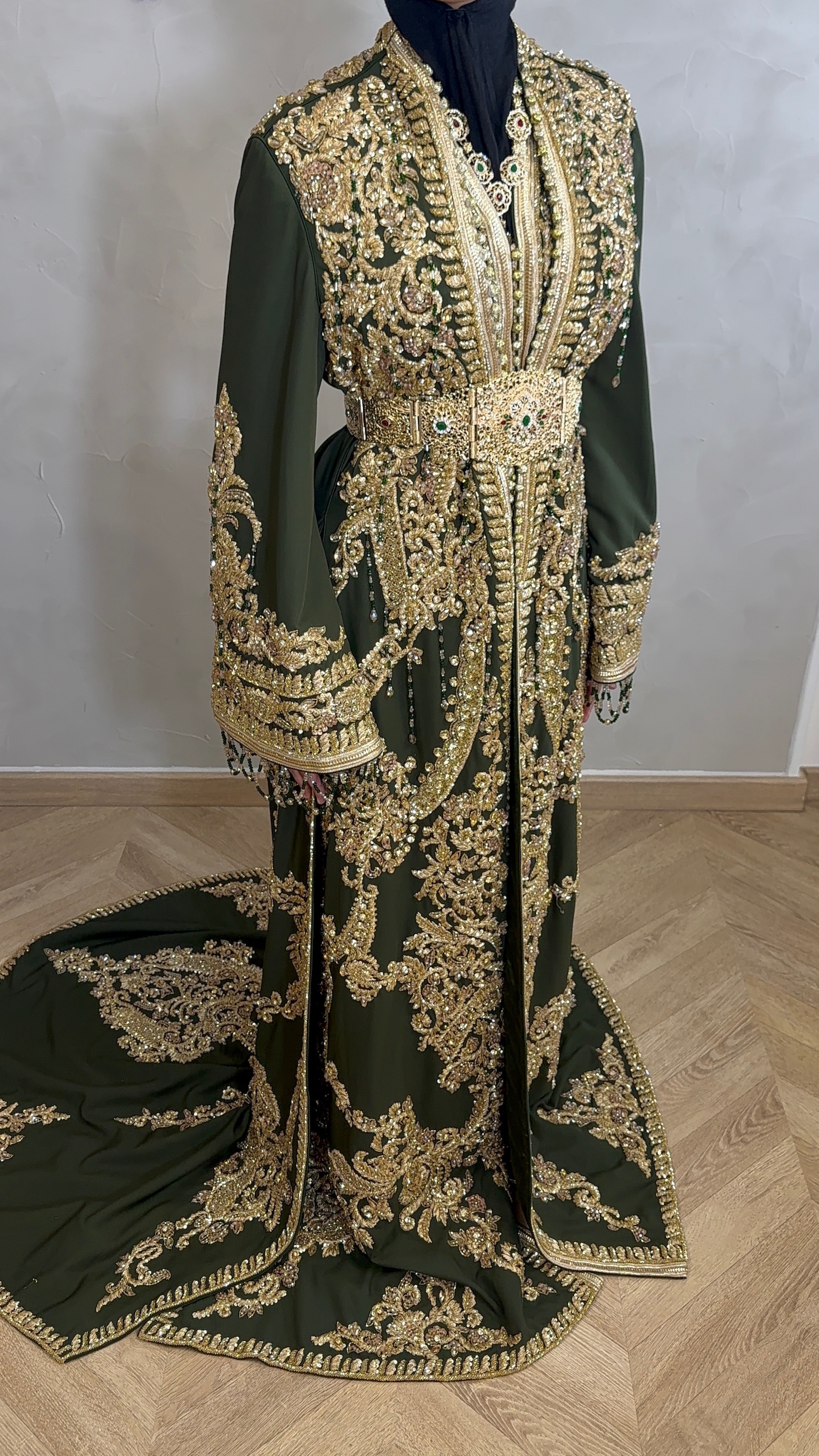 Takshita verte henna