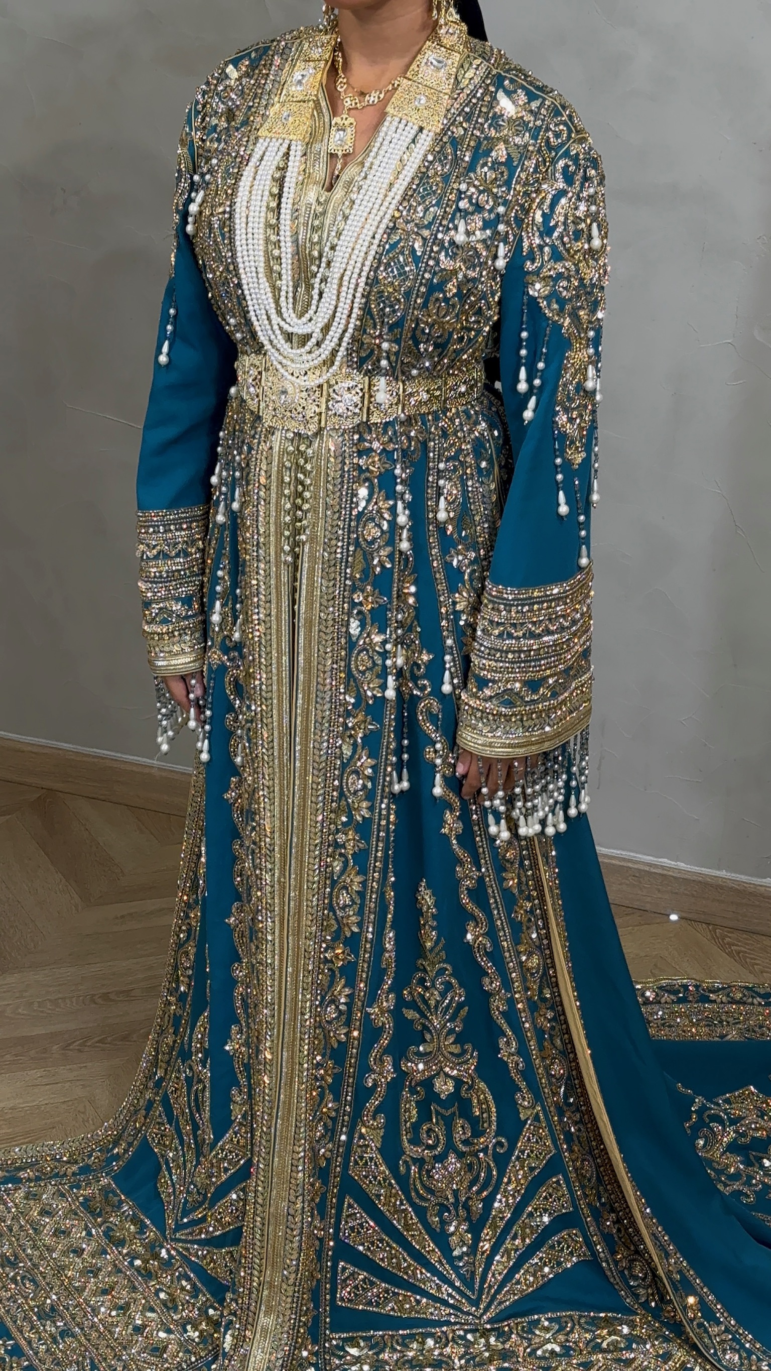 TAKSHITA BLEU CANARD 