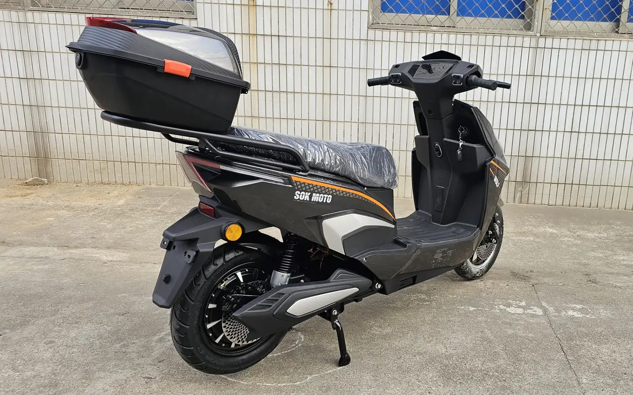 Електроскутер Wolf 9 SOK 2999W-72Вт-28Ah