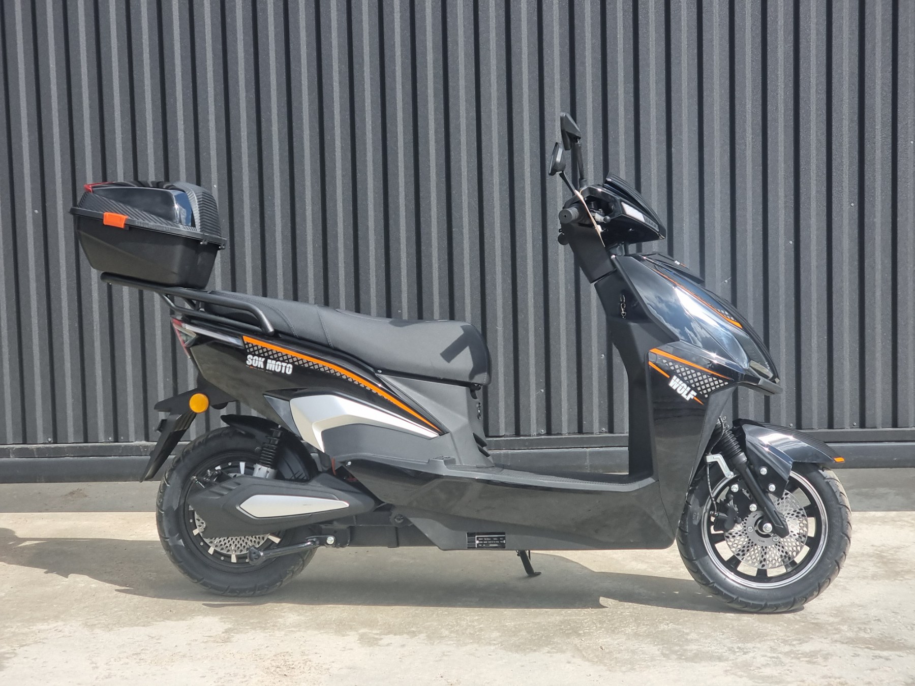 Електроскутер Wolf 9 SOK 2999W-72Вт-28Ah