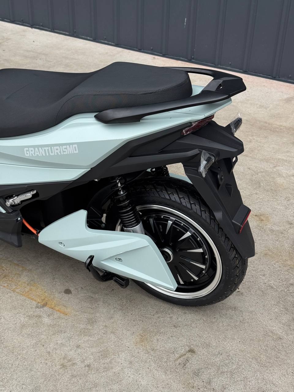 Електроскутер Idemo Gran Turismo PRO 2500W 72V30Ah LiFePo4