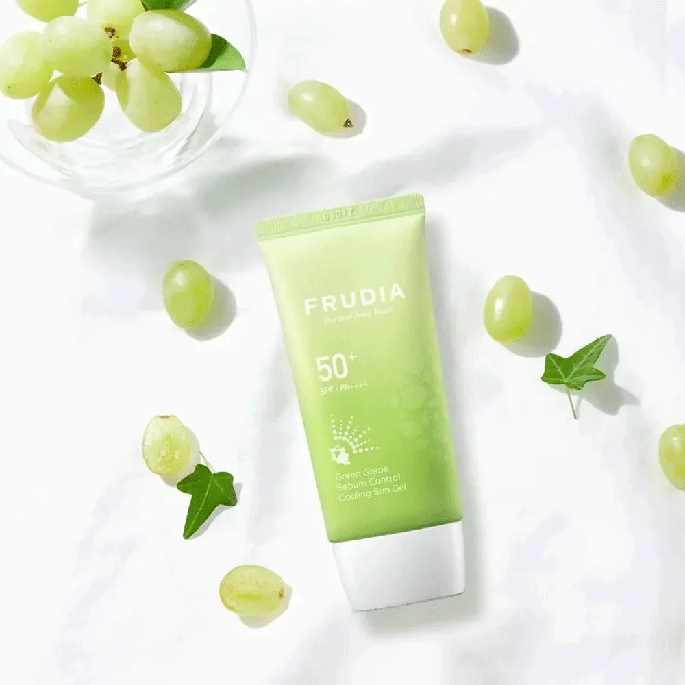 FRUDIA - Green Grape Sebum Control Sun Gel - apsaugos nuo saulės gelis SPF50+
