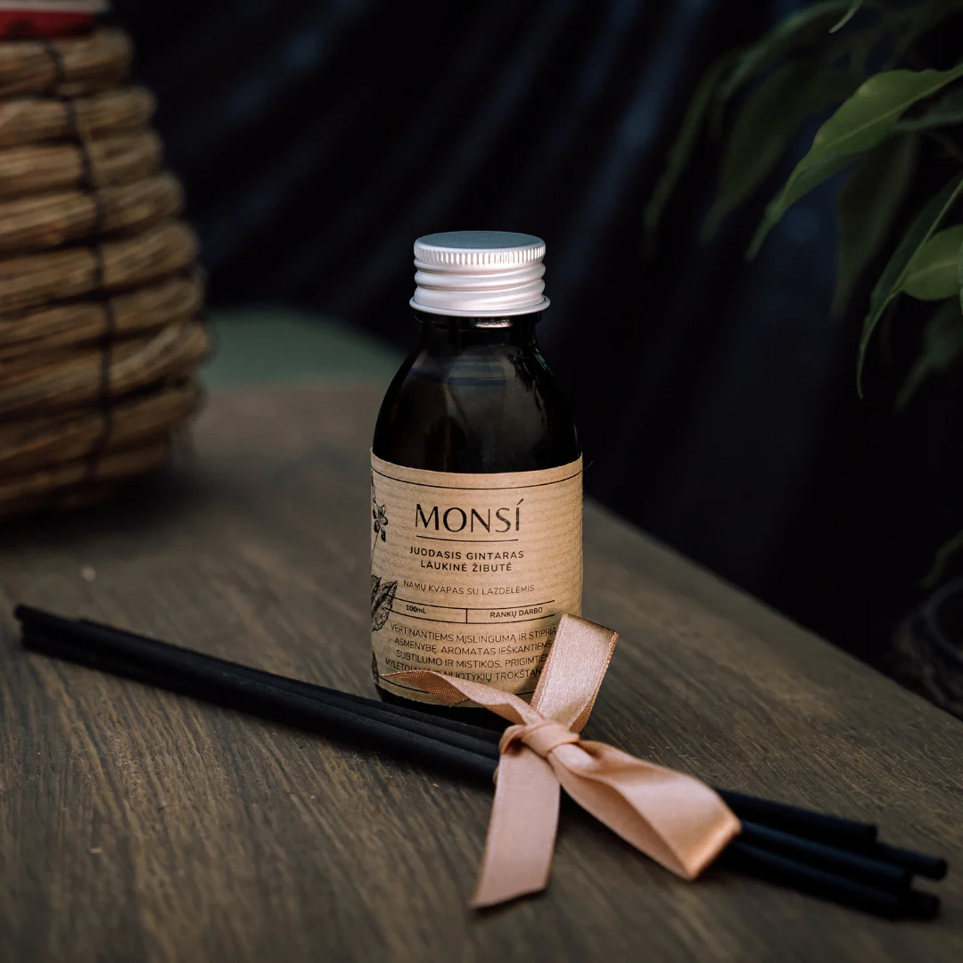 Namų kvapas - Juodasis gintaras ir laukinė žibutė (150ml)