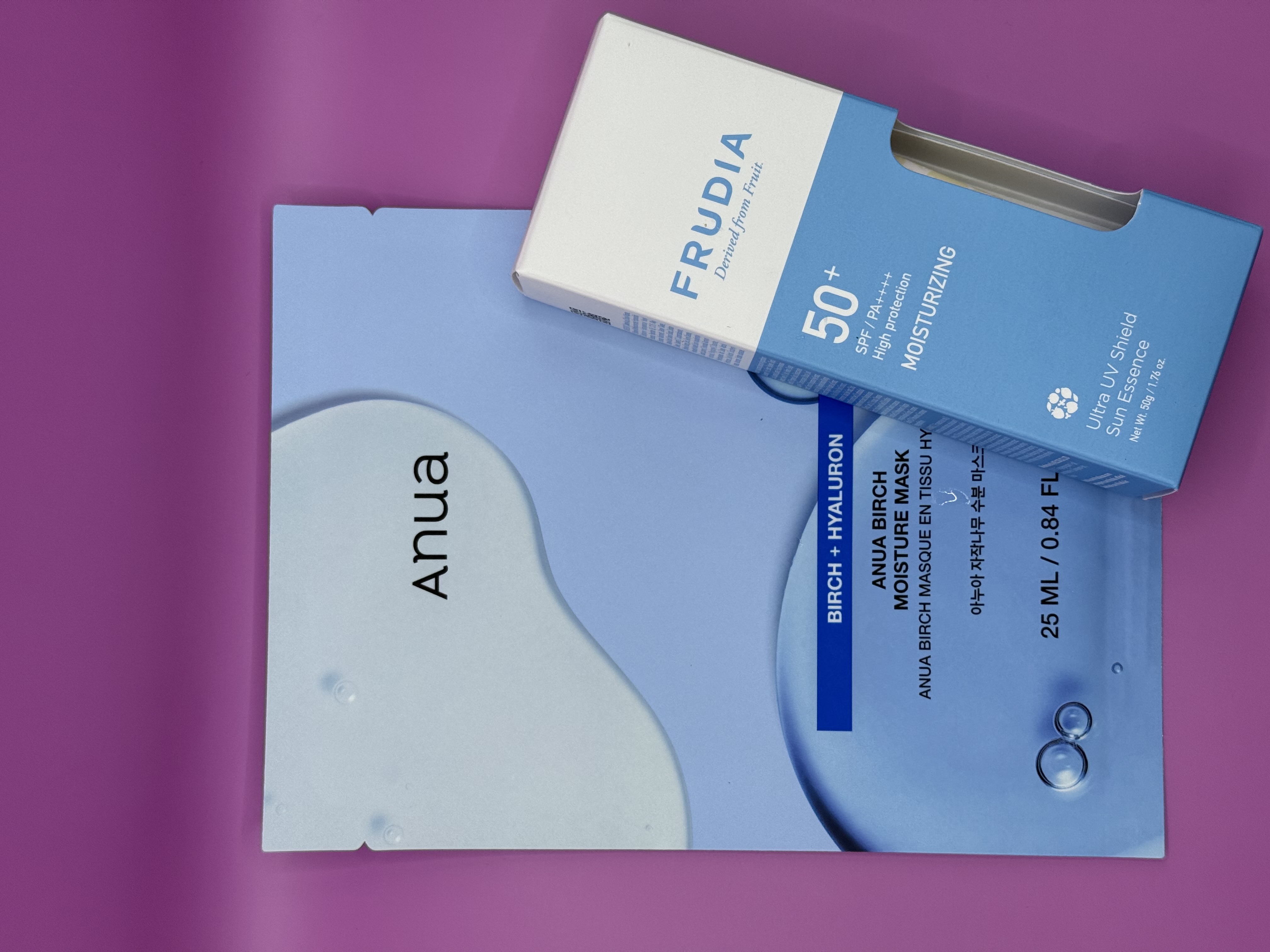 Apsaugins kremas nuo saulės SPF50+ ir lakštinė drėkinamoji veido kaukė FRUDIA