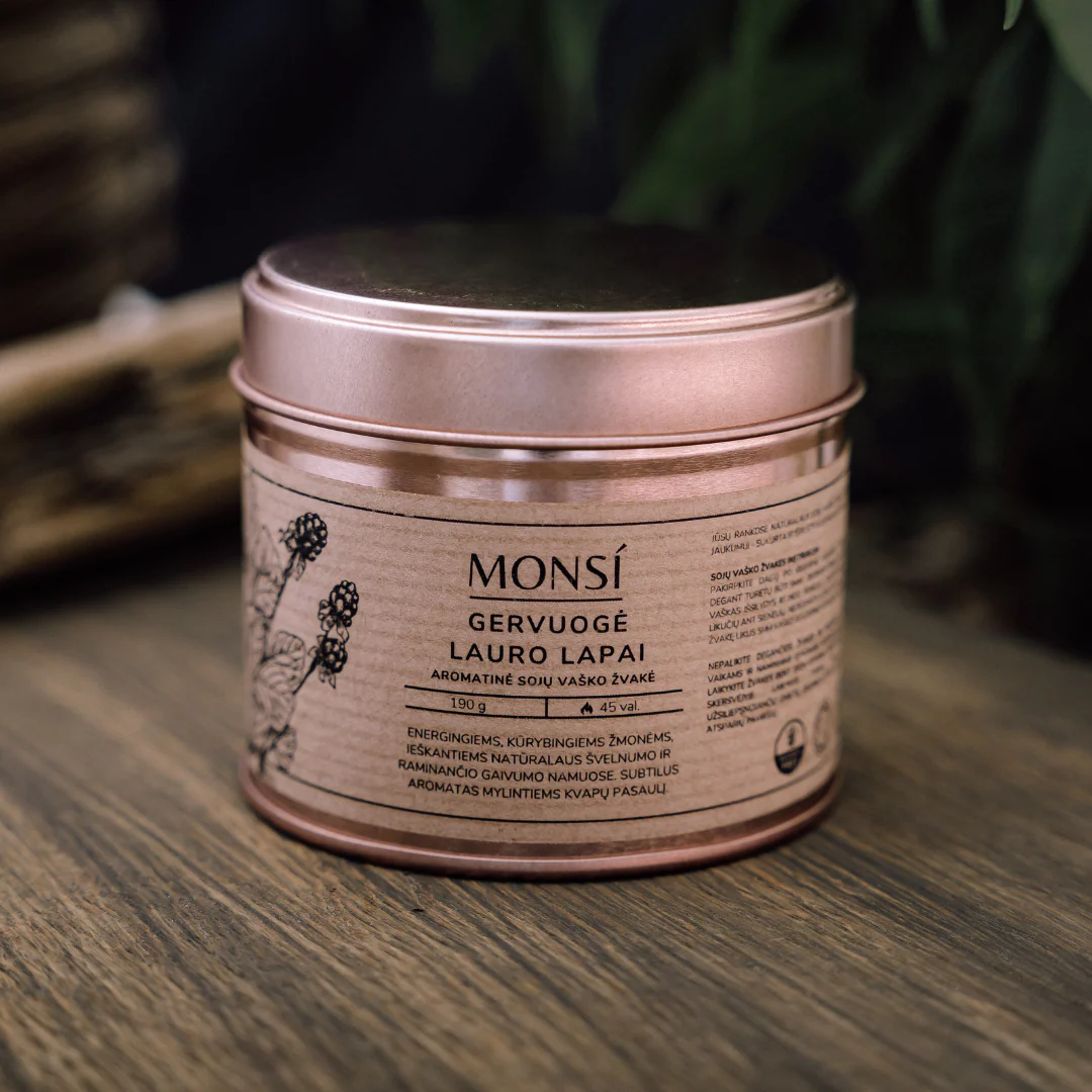 Sojų vaško žvakė - Gervuogė ir lauro lapas (250ml)