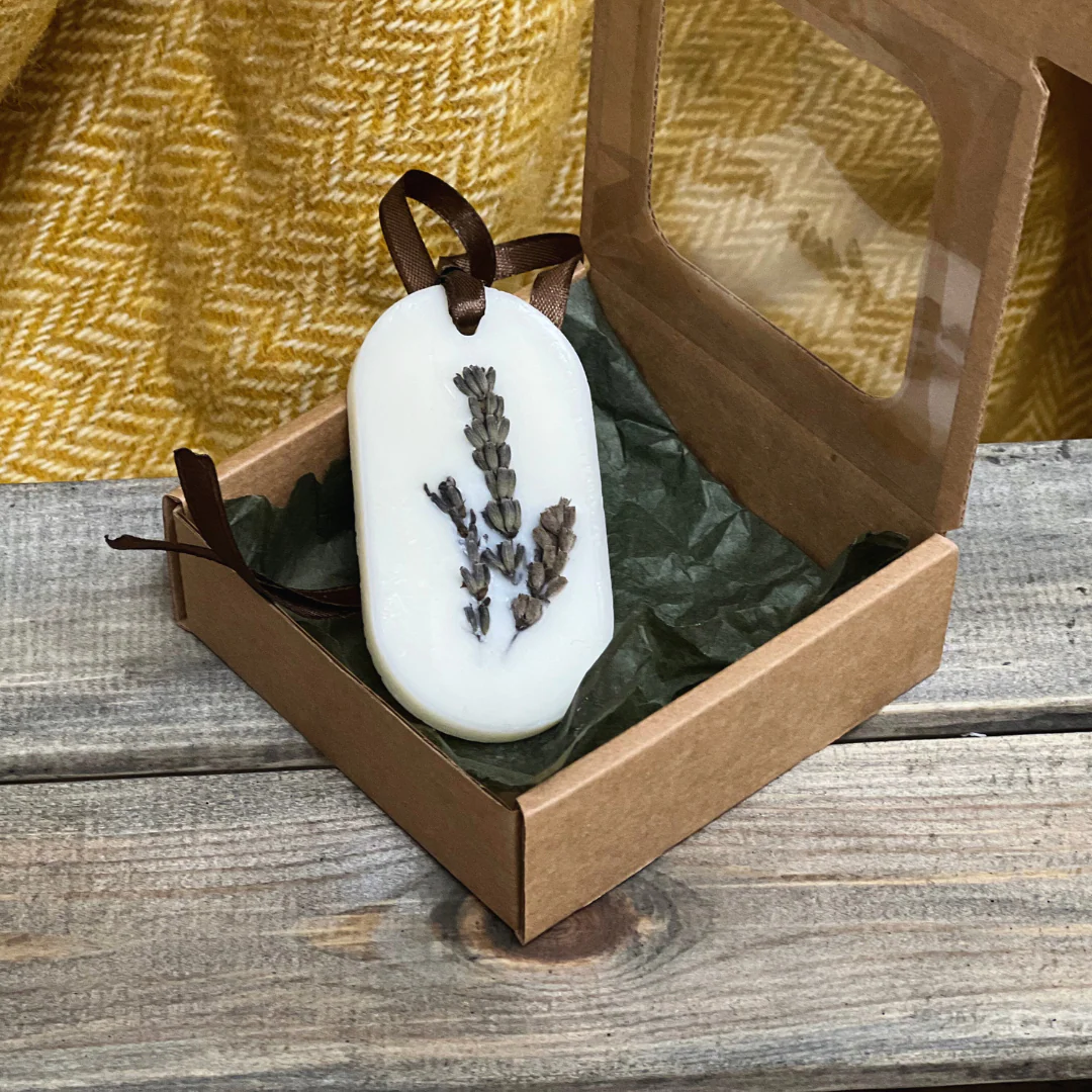 Pakabinamas kvapas Juodasis gintaras ir laukinė žibutė