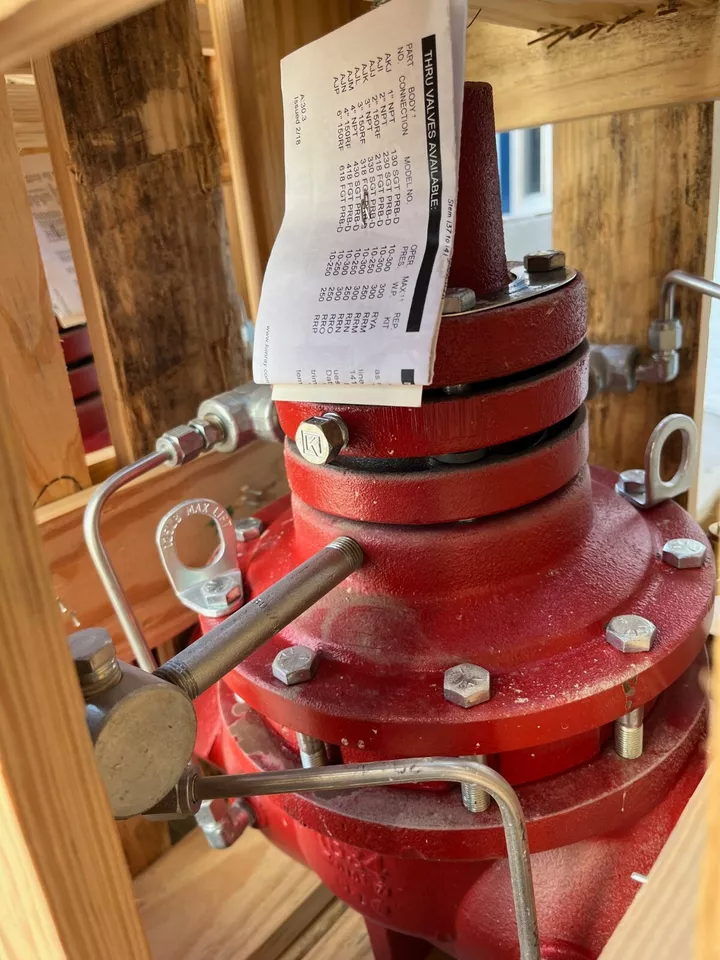 Kimray Gas Regulator 3" Threaded Model 330 SGT PR, Ductile Iron, 300 PSI