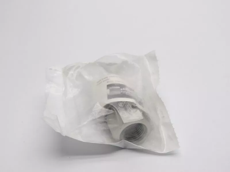 Quick Coupler 1/2" FNPT Swagelok SS-QF8-B-316