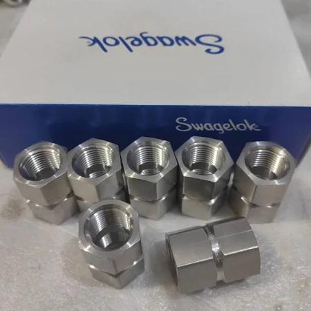 Swagelok Hex Coupling SS-8-HC-1 1/2" FNPT SS316