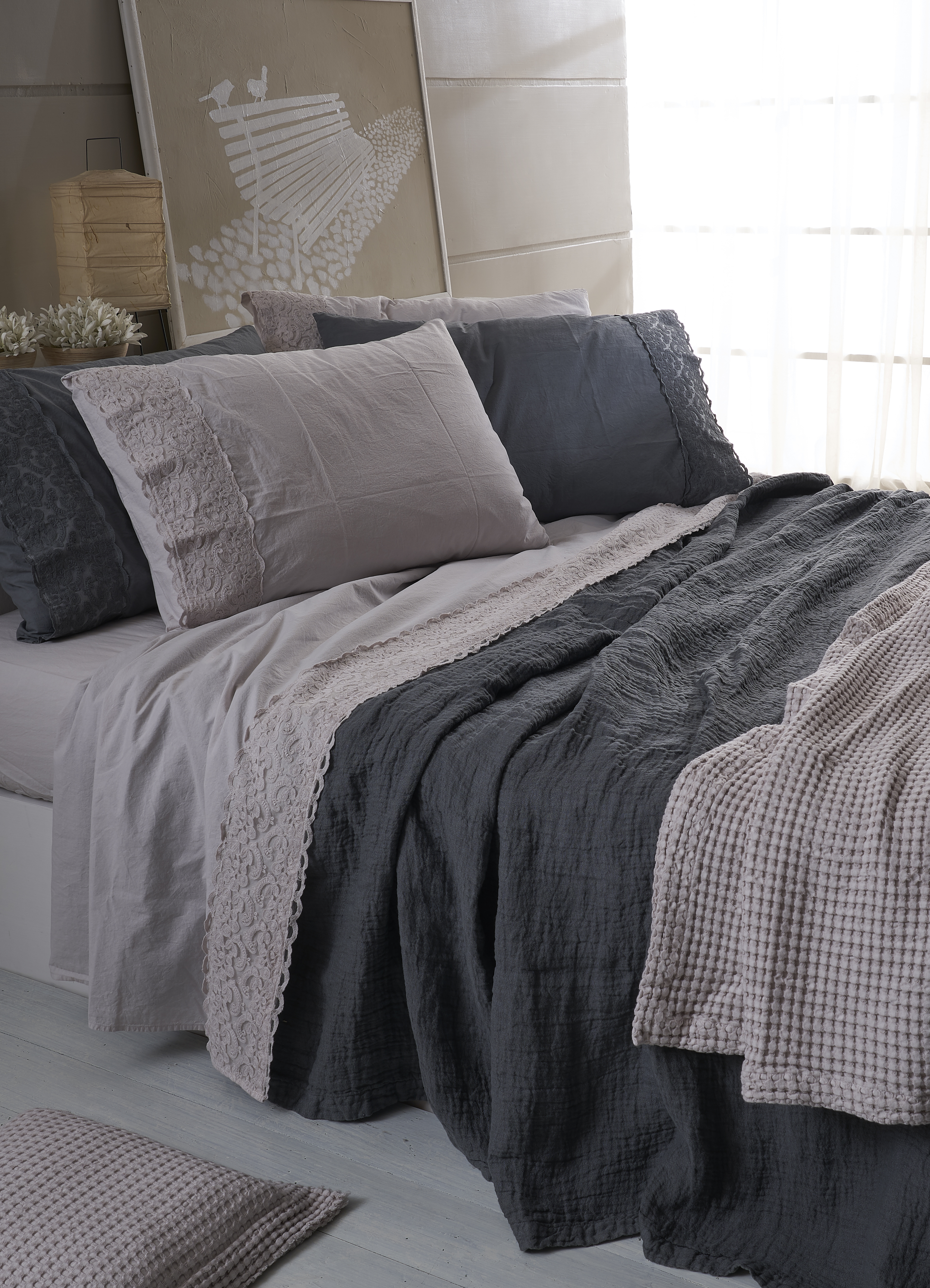 Completo letto Stone Wash con pizzo Bristol