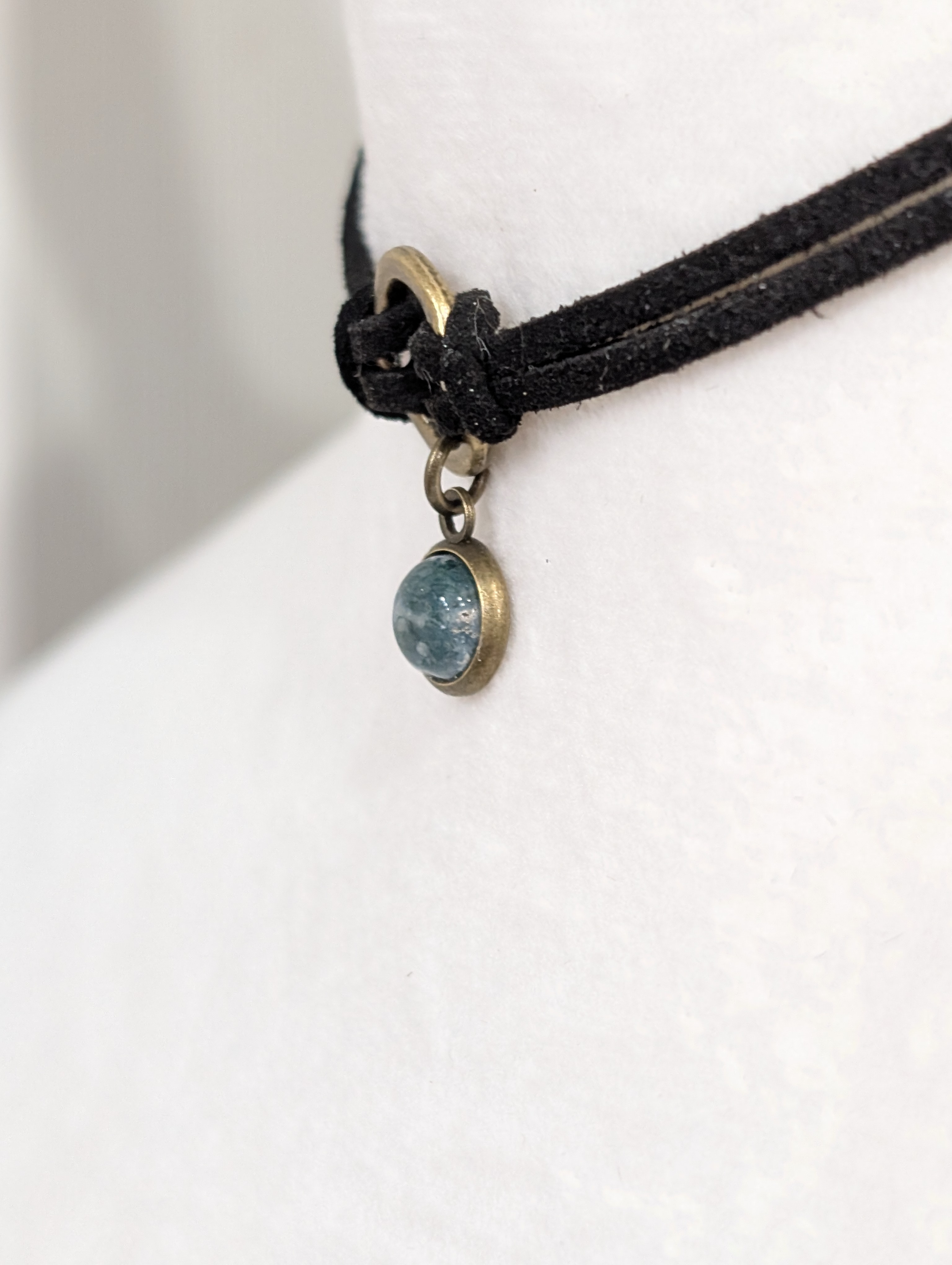 Moss Agate Gemstone Vegan Lether Chocker Necklace