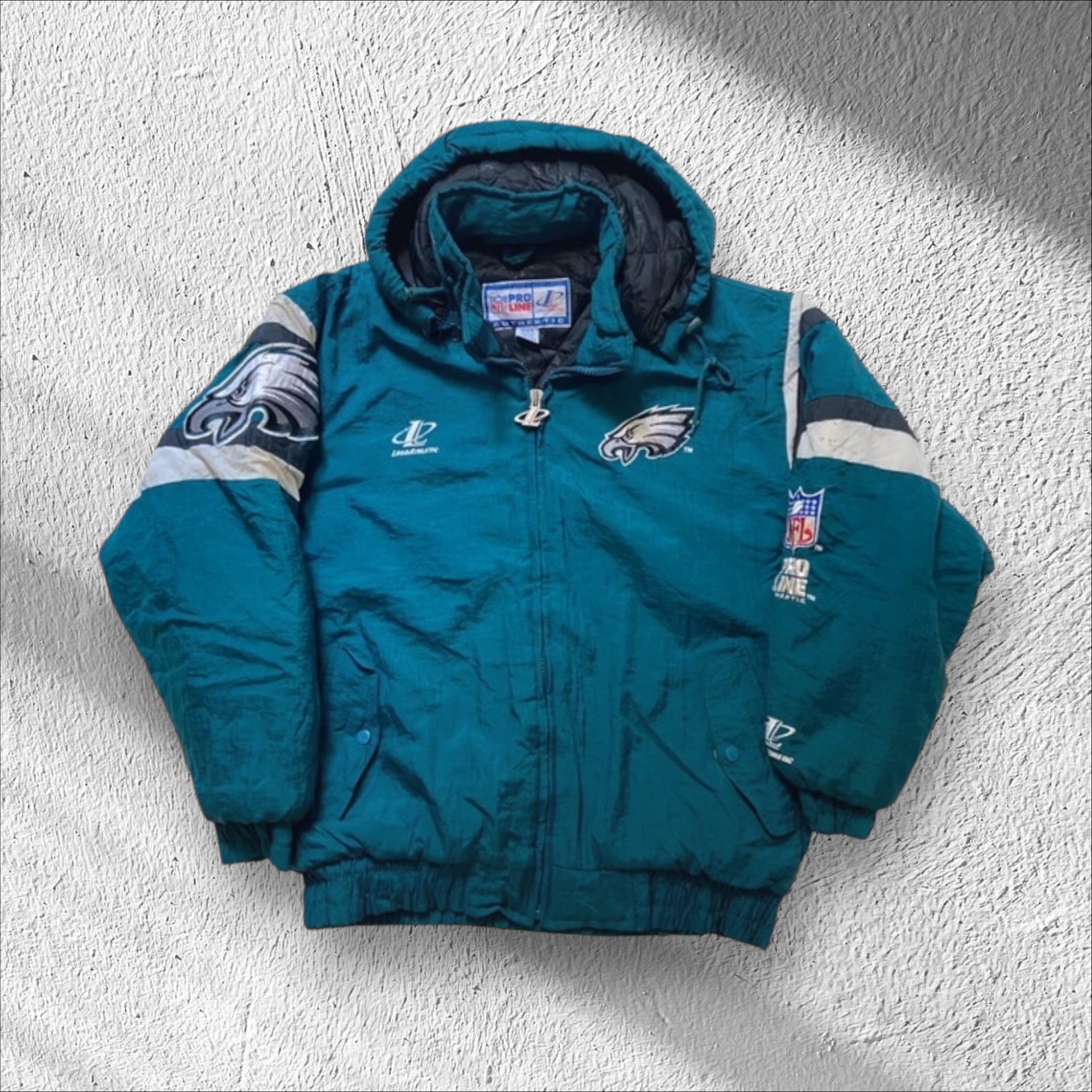NFL x Pro Line x Logo Athletic Philadelphia Eagles Puffer Jacket