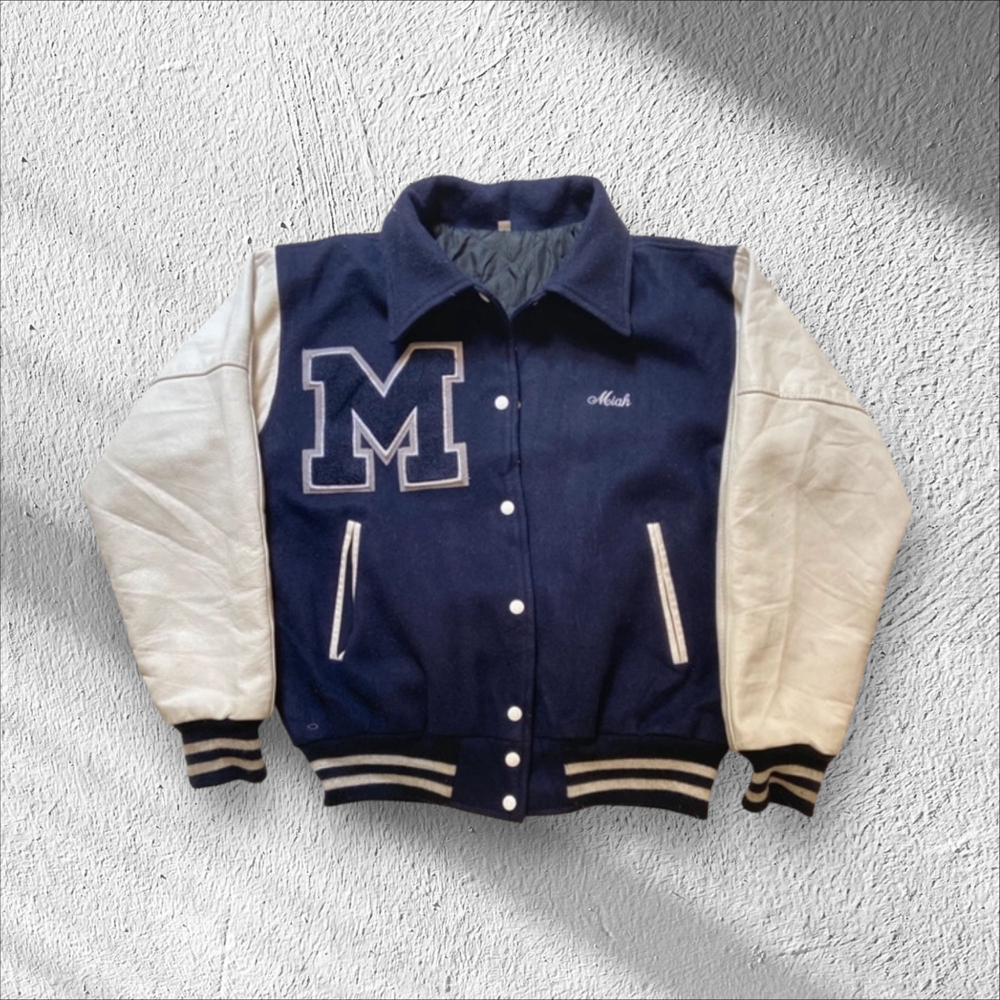 Custom Middletown Universitu Jacket 