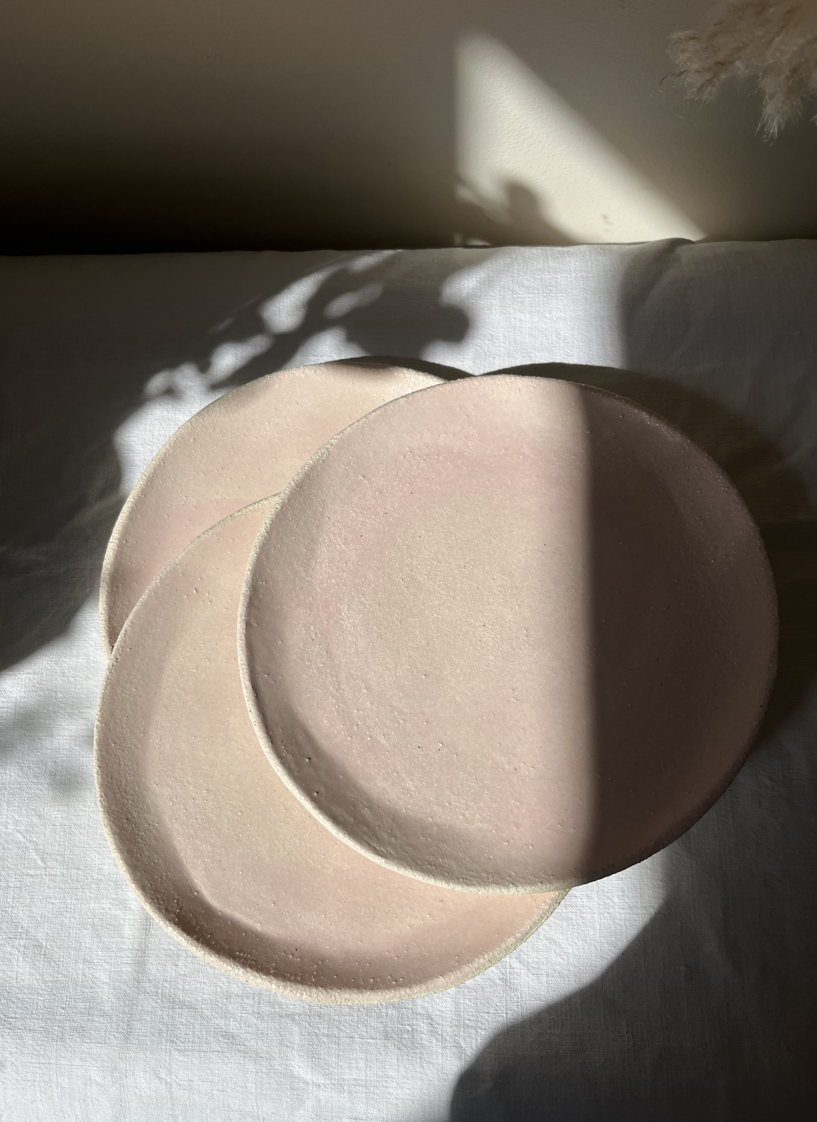 Petite assiette texturée rose